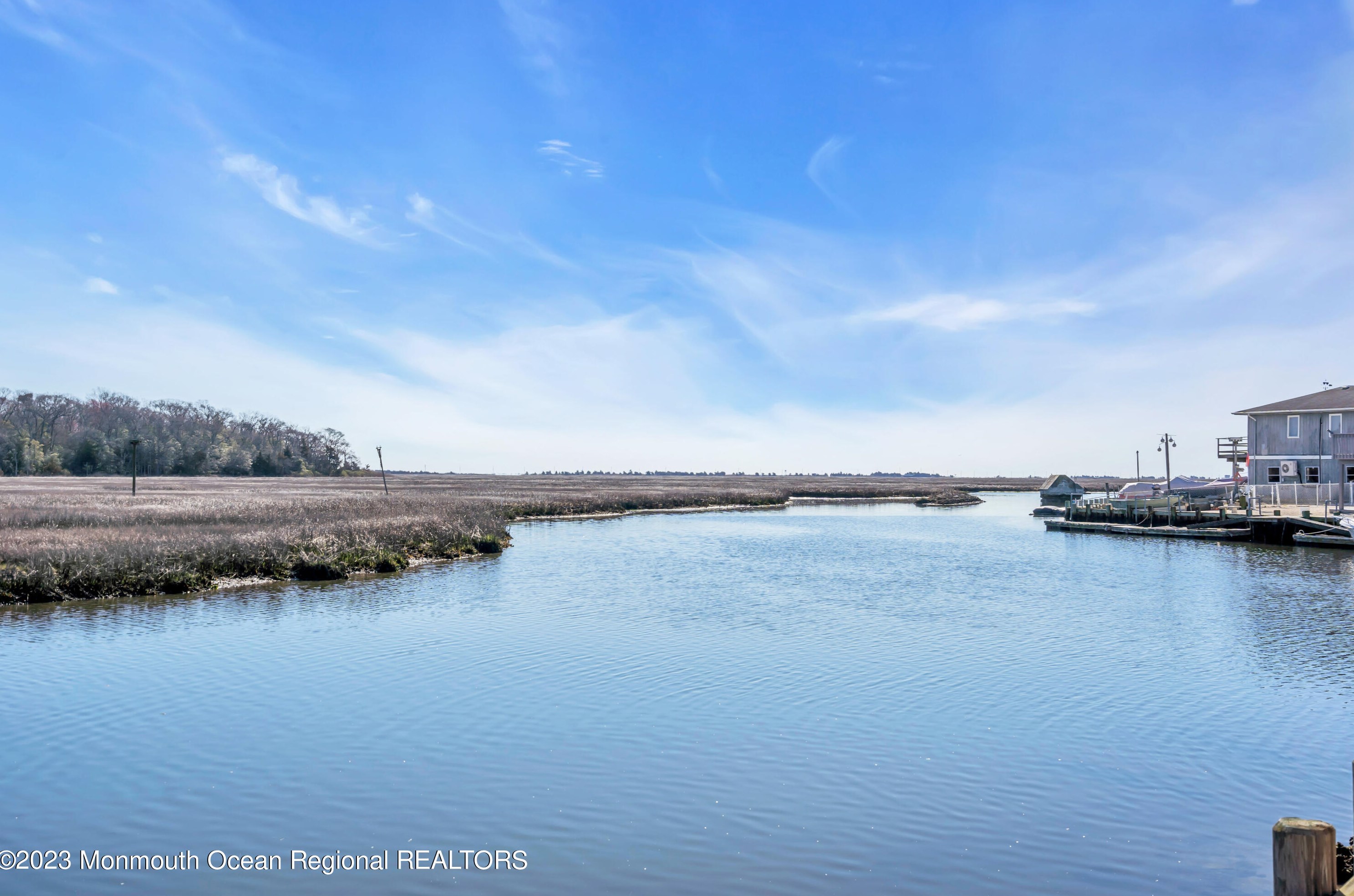 124 E Boat Dr, Tuckerton, NJ 08087
