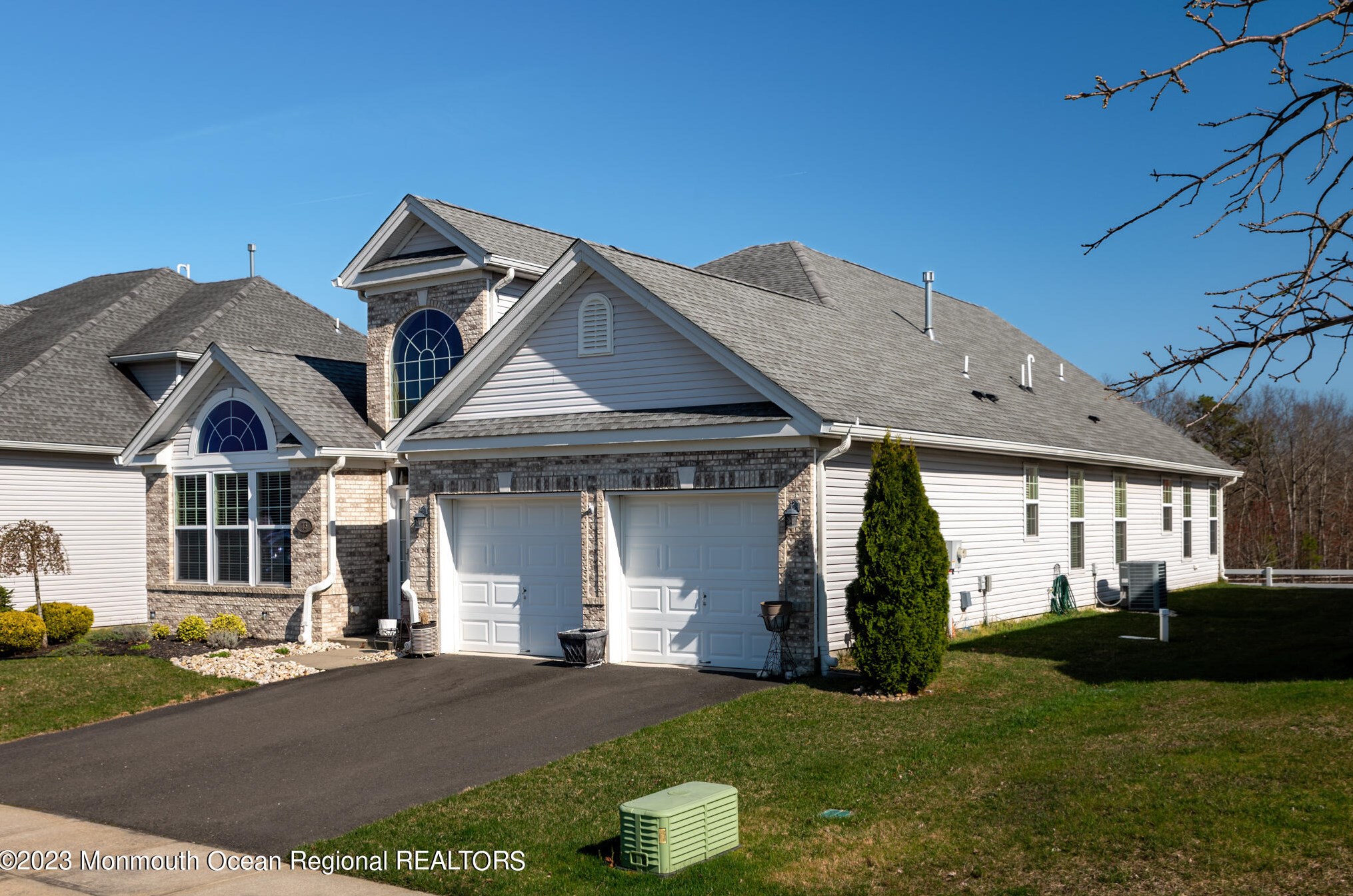 73 Honeysuckle Dr, Stafford Township, NJ 08050