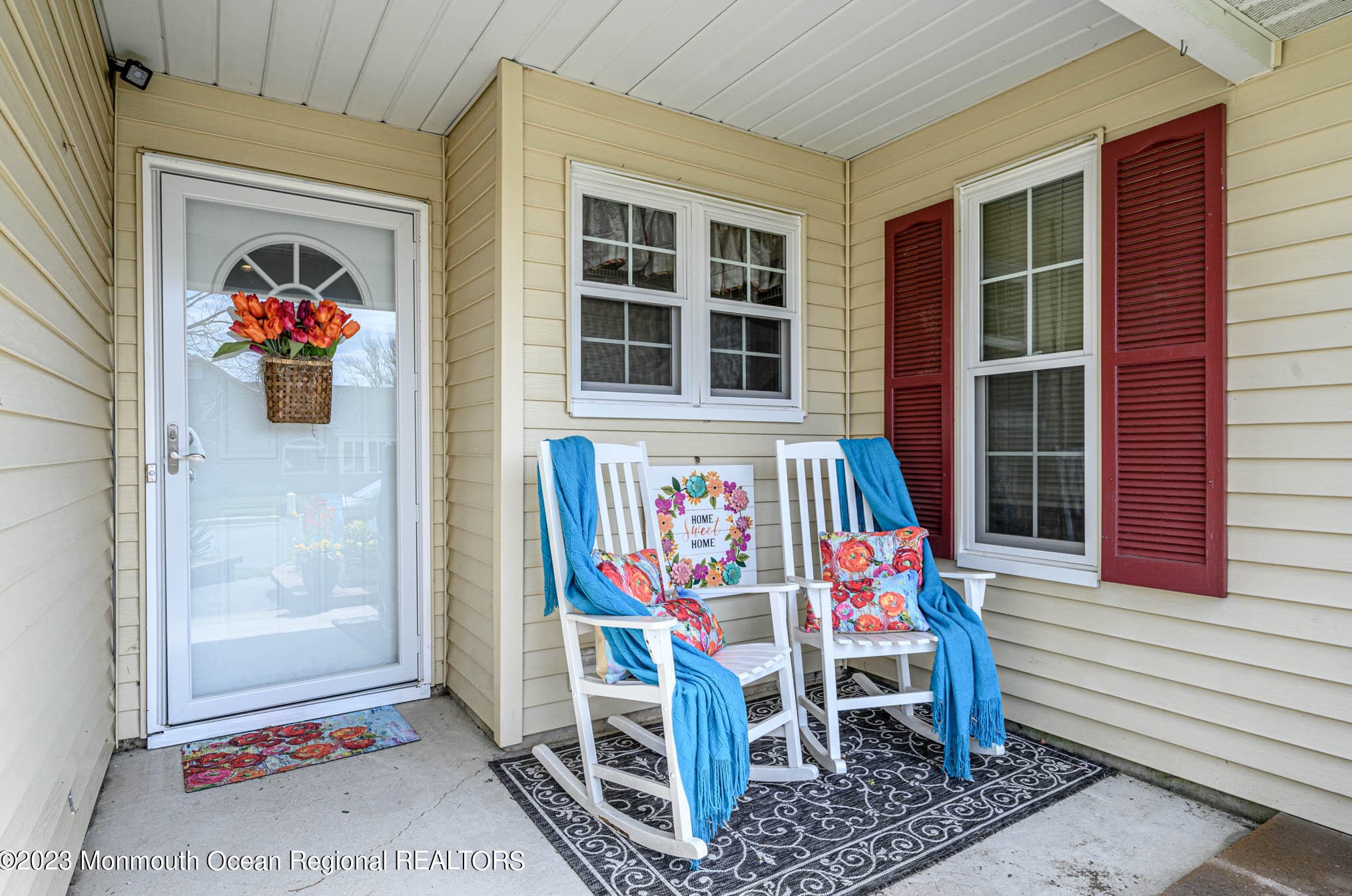 123 Valley Forge Dr, Tuckerton, NJ 08087-1329