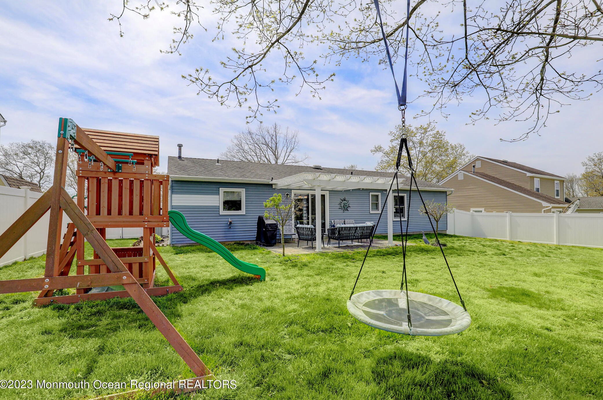 6 Lorelei Dr, Wall Township NJ  07731-2844 exterior