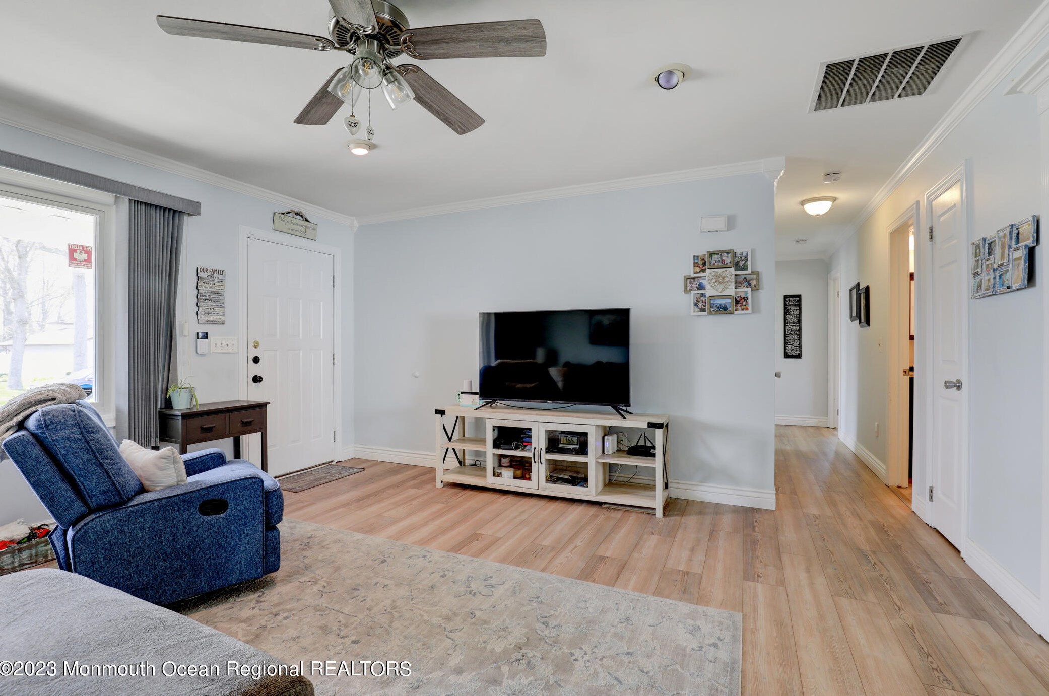 6 Lorelei Dr, Wall Township NJ  07731-2844 exterior