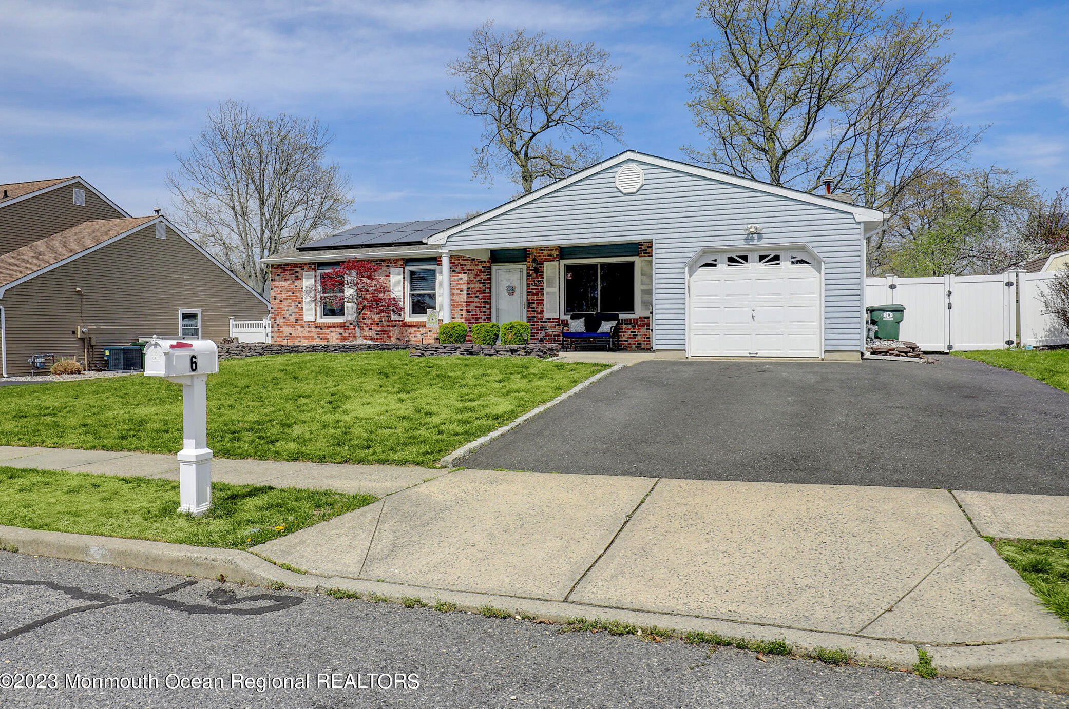 6 Lorelei Dr, Wall Township NJ  07731-2844 exterior