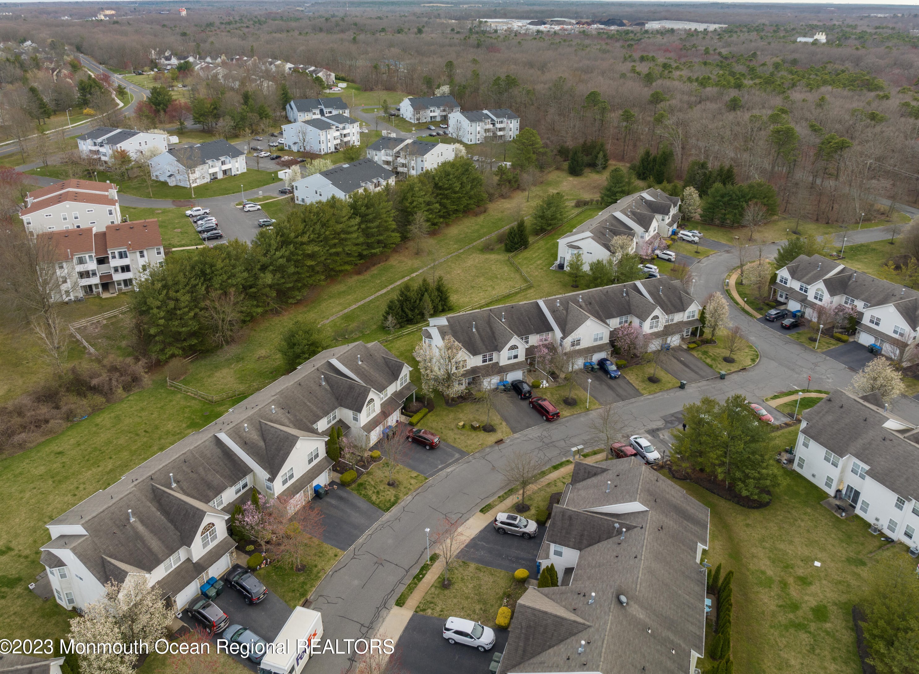 86 San Anita Dr, Wall Township NJ  07753-7568 exterior