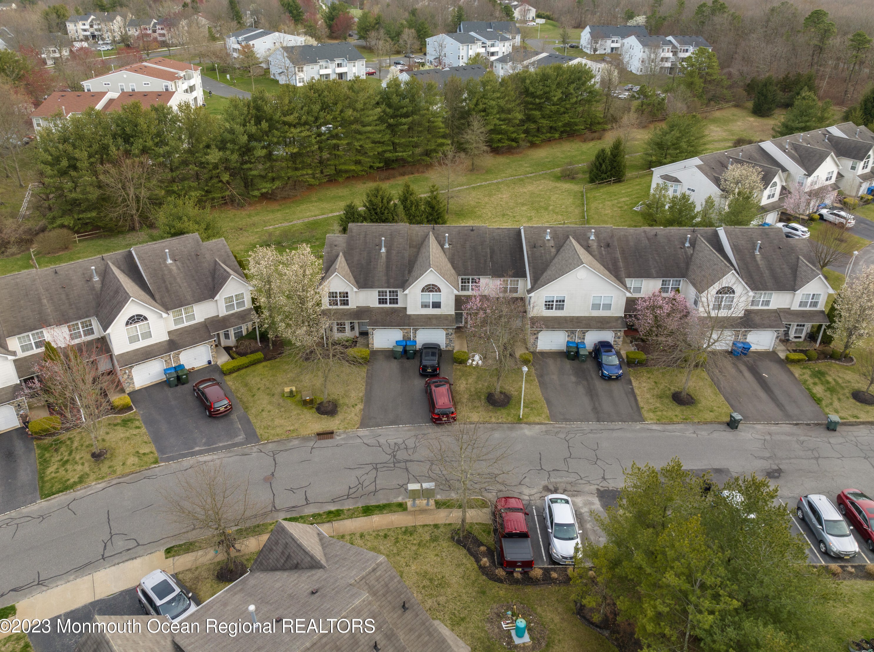 86 San Anita Dr, Wall Township NJ  07753-7568 exterior