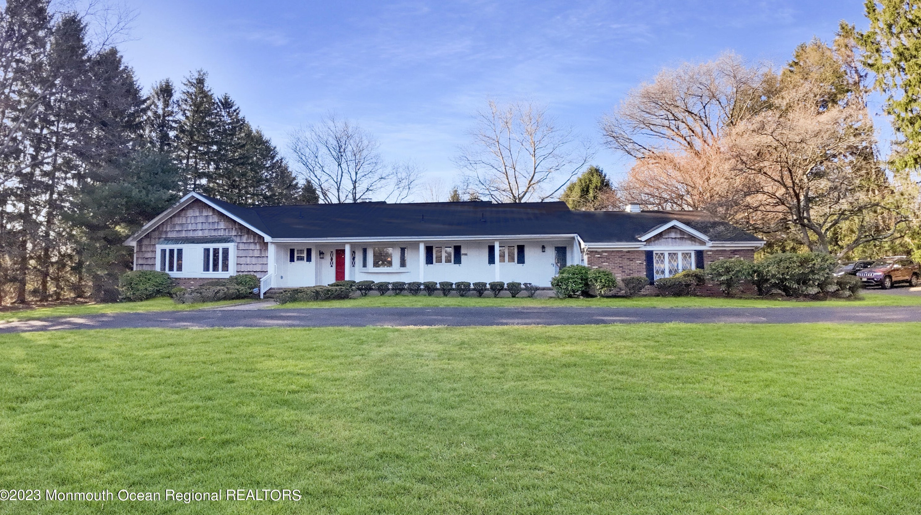 248 Holland Rd, Holmdel Village, NJ 07733