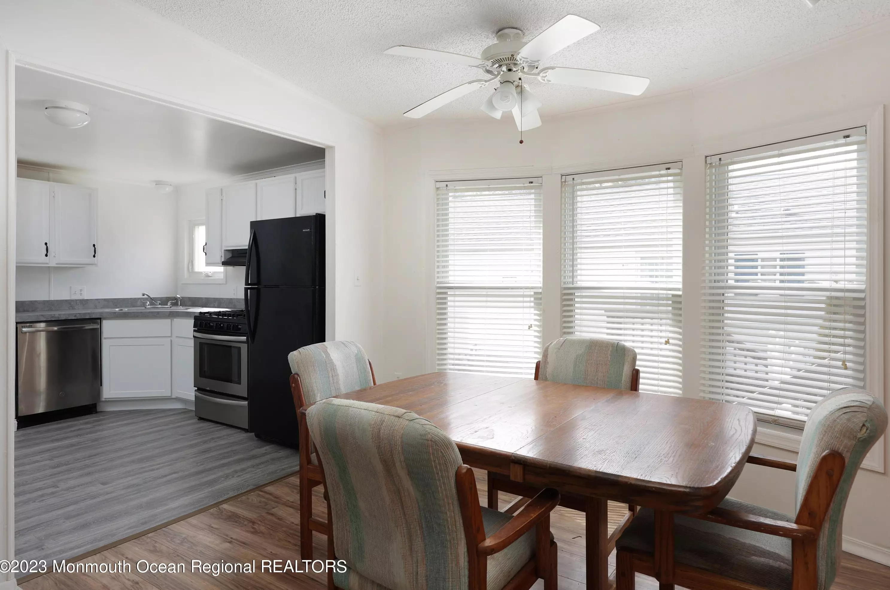 16 Alydar Ct, Wall Township NJ  07731-1123 exterior