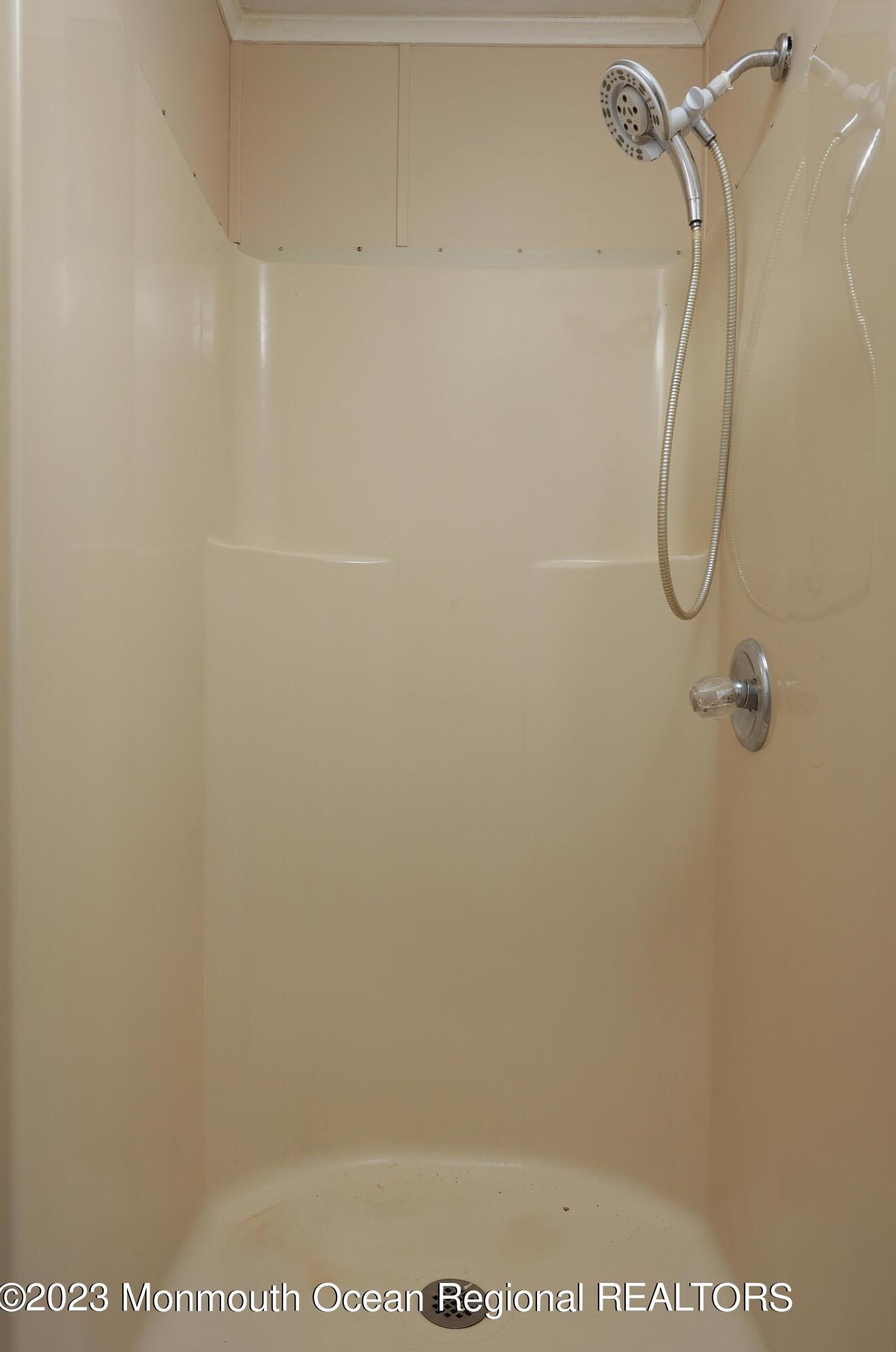 16 Alydar Ct, Wall Township NJ  07731-1123 exterior