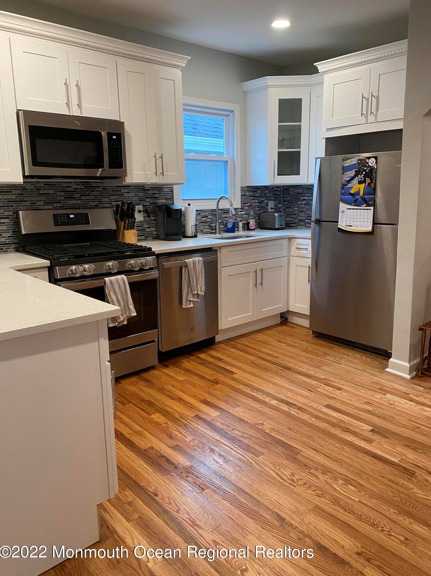 35-37 Hudson Ave, Middletown, NJ 07748