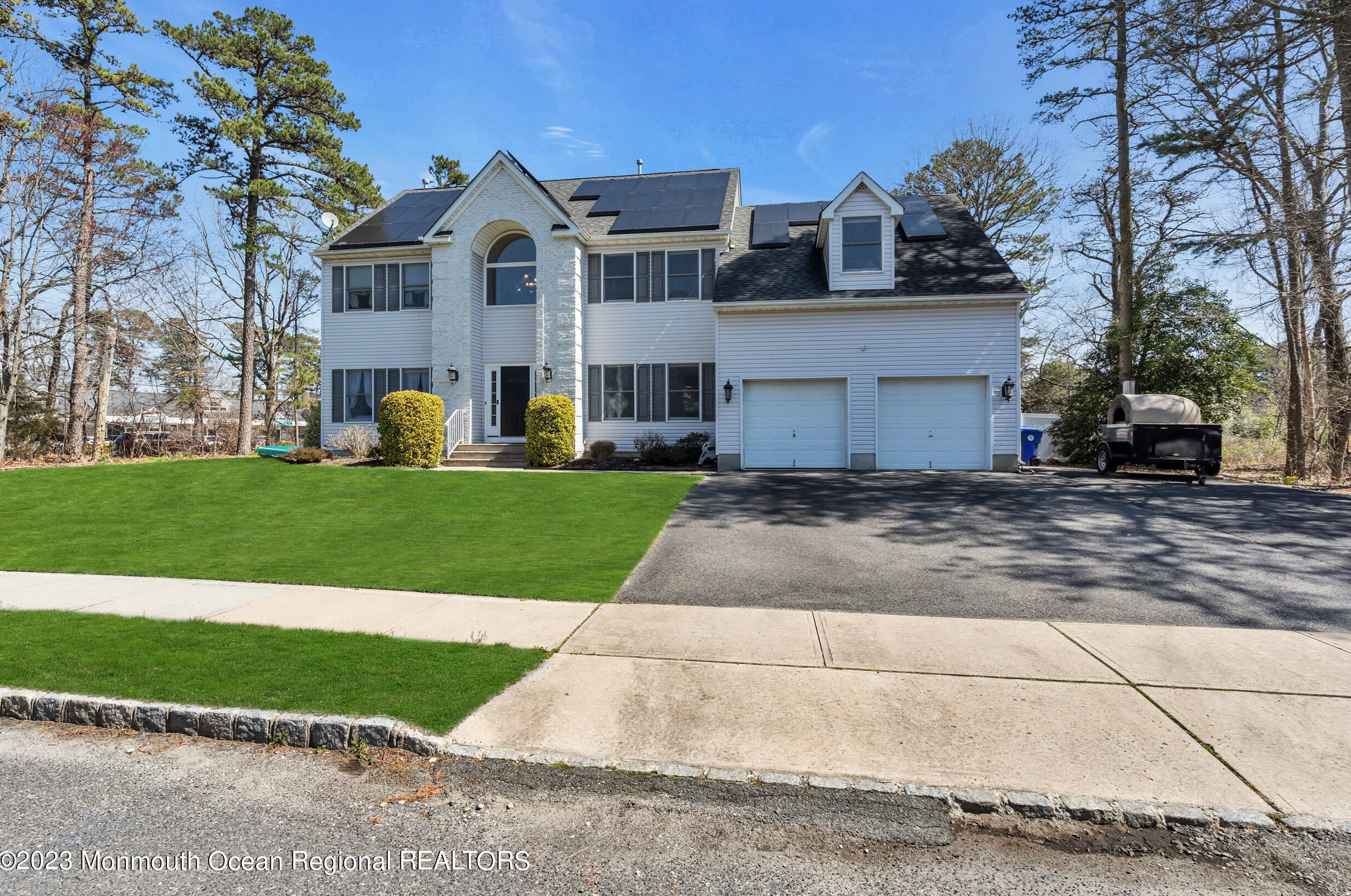 99 Altier Ave, Bricktown, NJ 08723