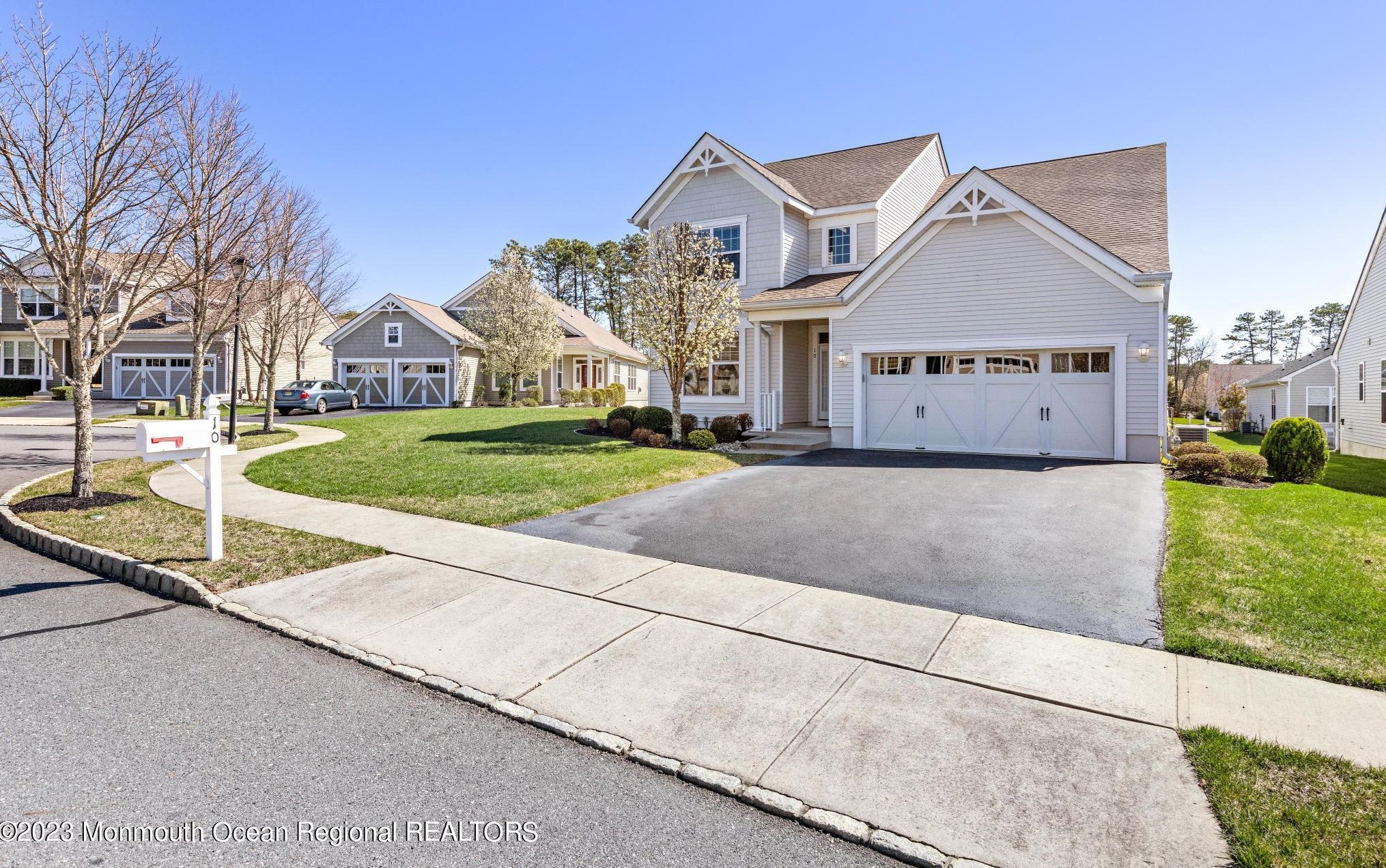 10 Stemson Ct, Tuckerton, NJ 08087