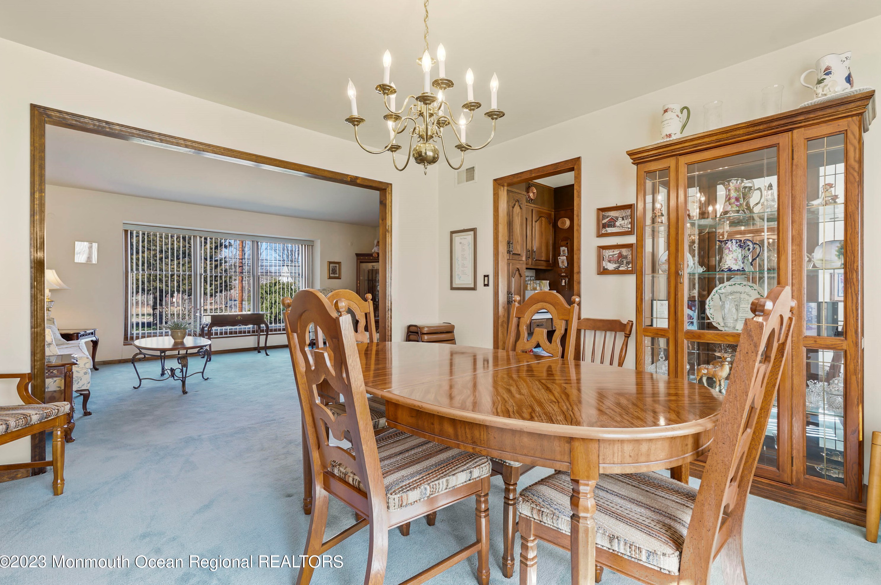 96 Aberdeen Rd, Matawan NJ  07747-2721 exterior