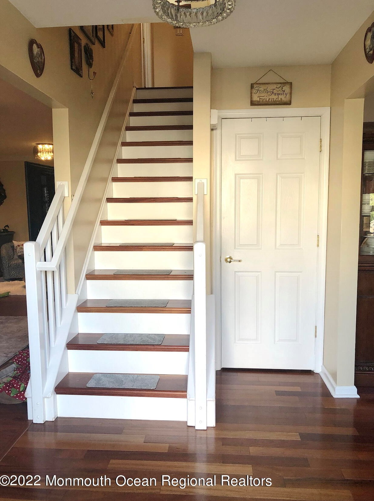 353 Brookfield Dr, Jackson Twp, NJ 08527