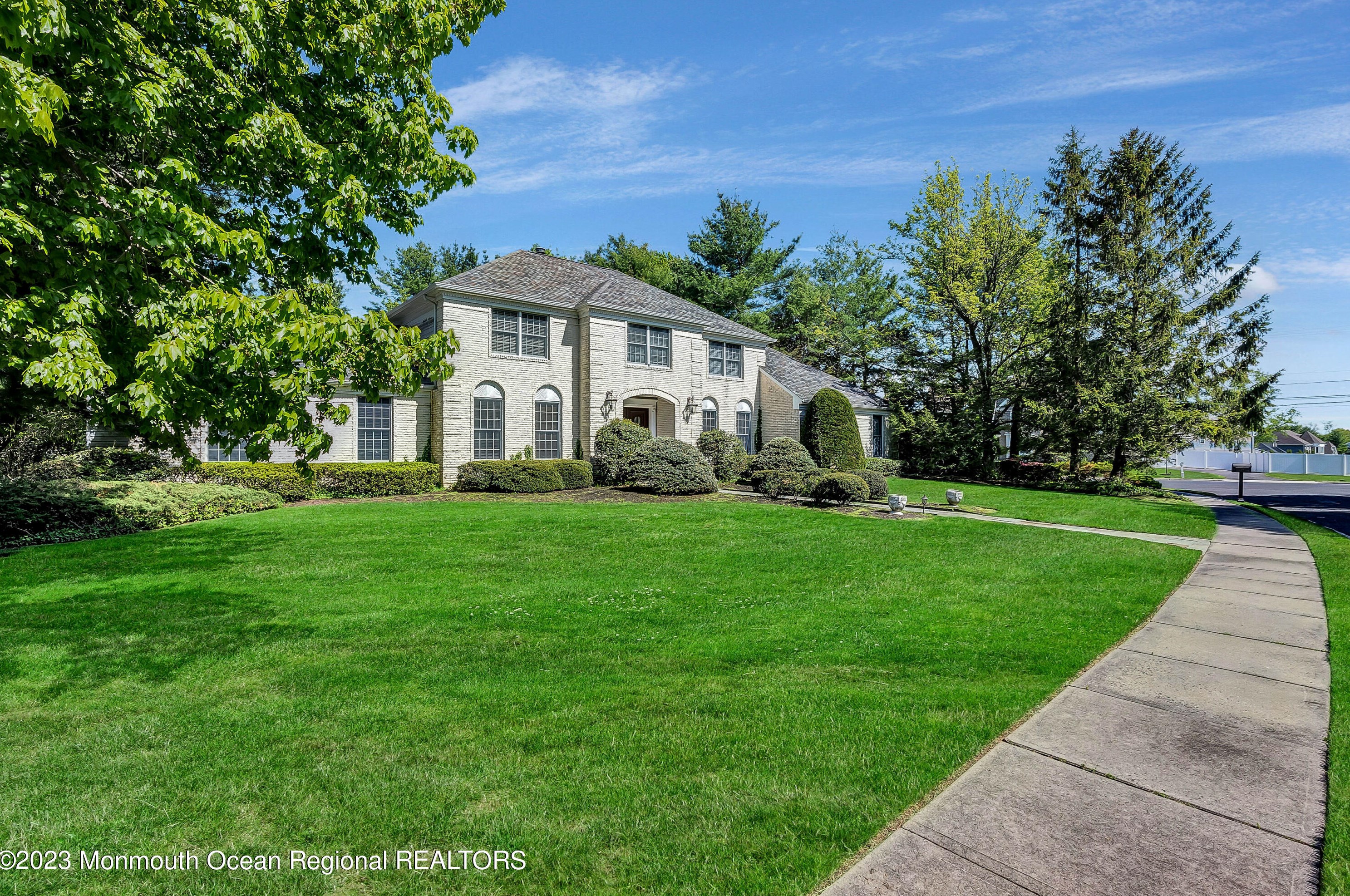 24 Meadow Ln, West Long Branch, NJ 07764
