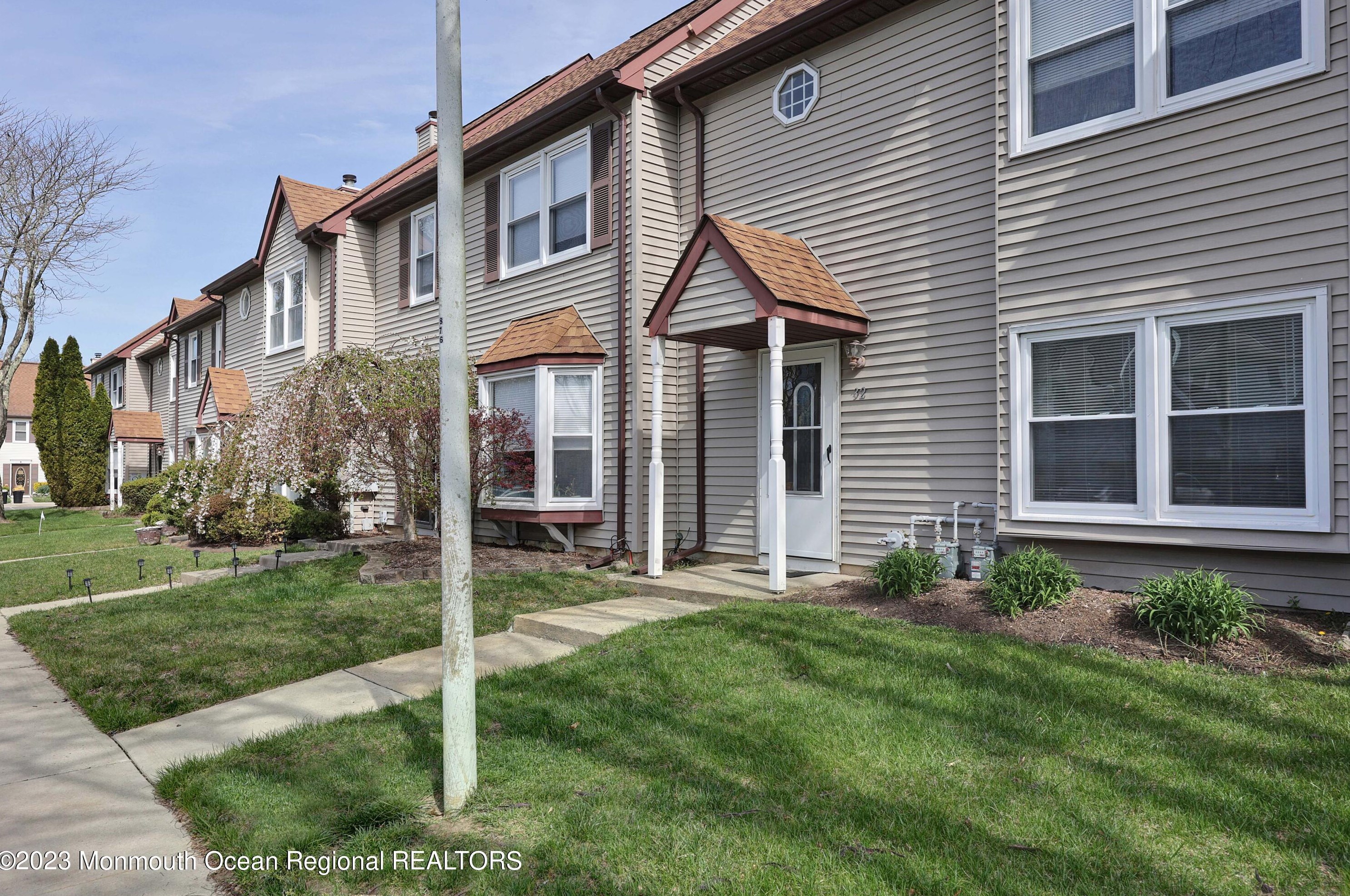 32 Forge Ct, Jackson Twp, NJ 08527