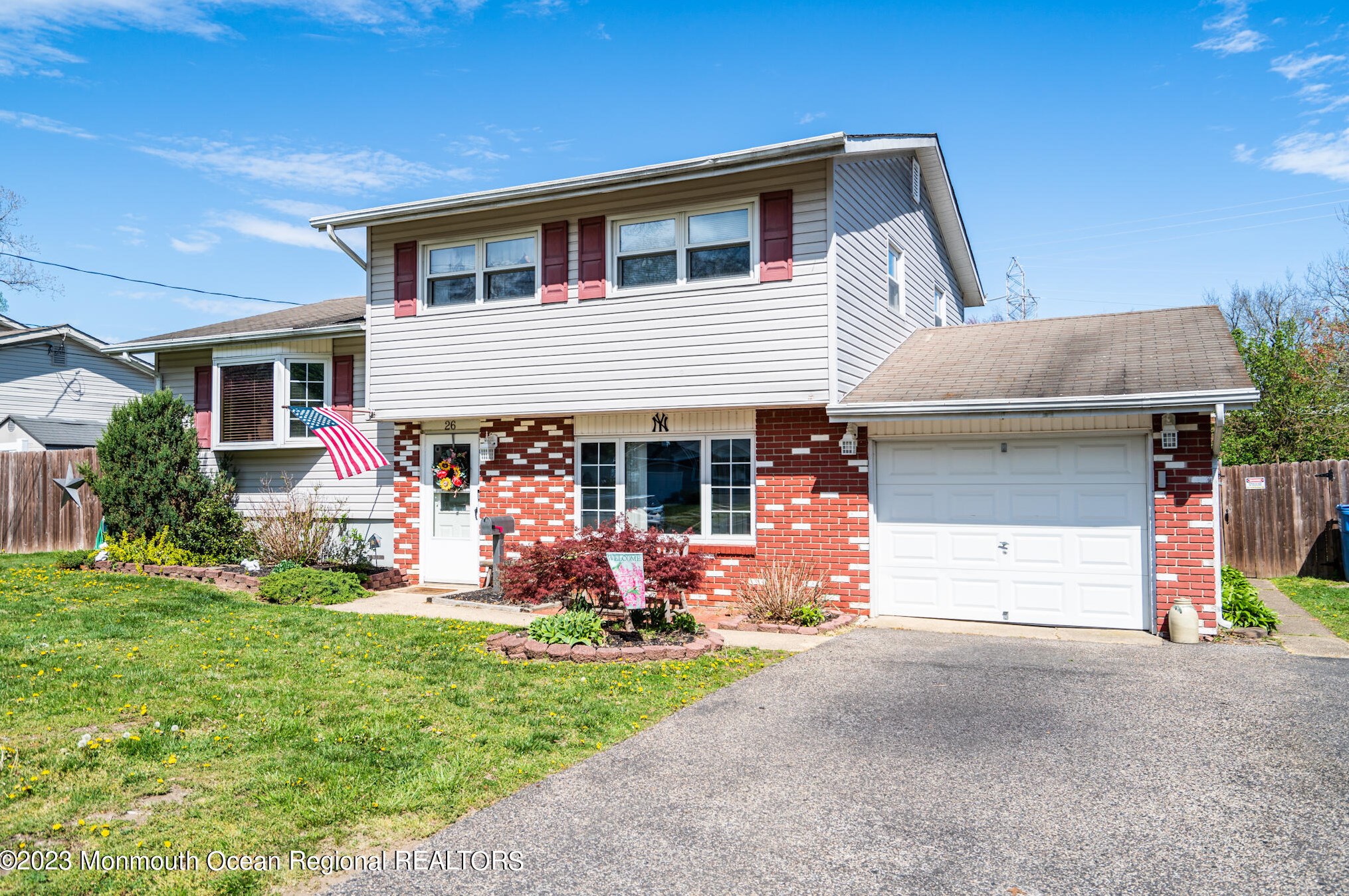 26 Brookwood Pkwy, Jackson Twp, NJ 08527