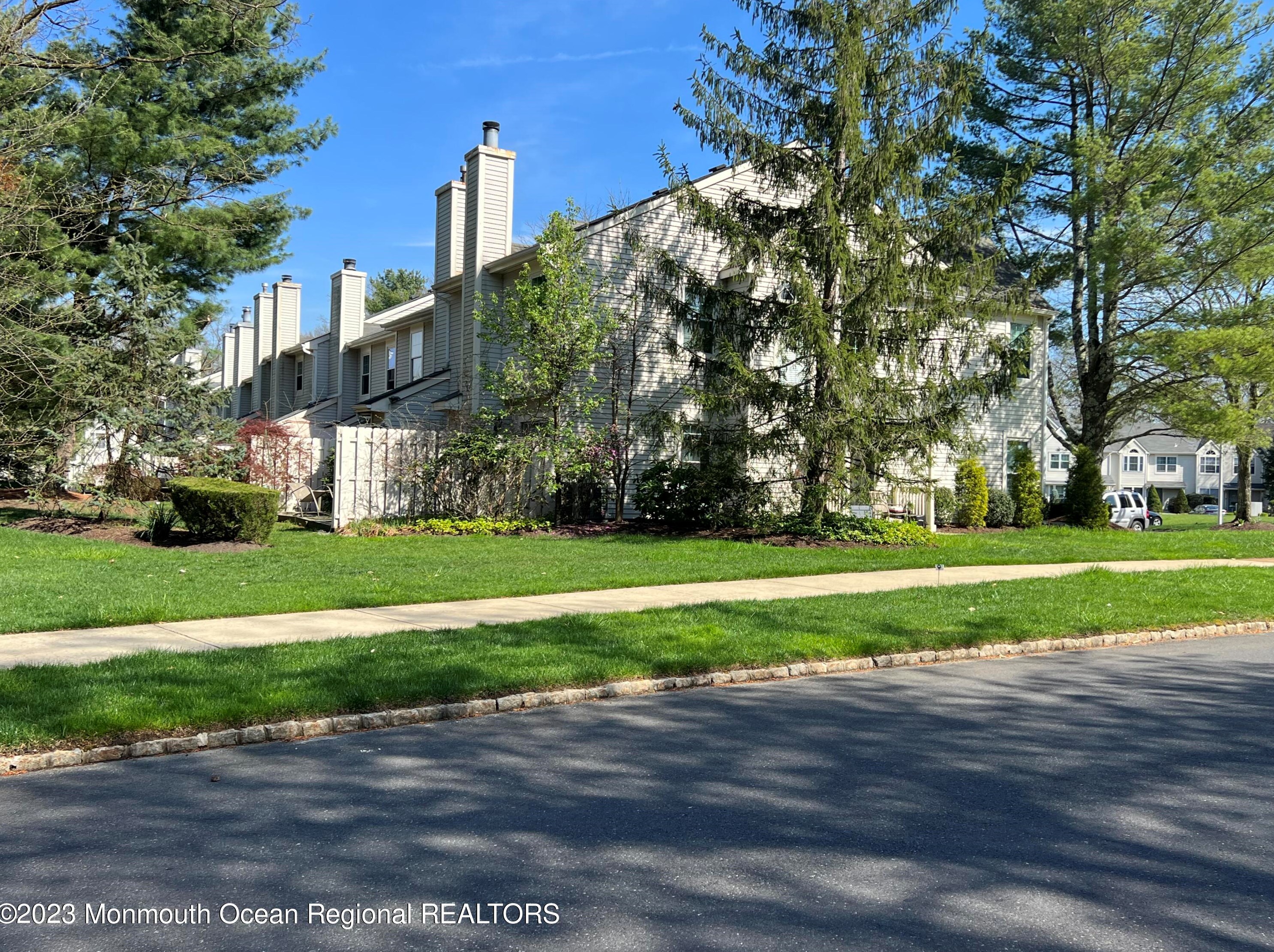 473 Cottonwood Ct, Wall Township NJ  07731-3063 exterior