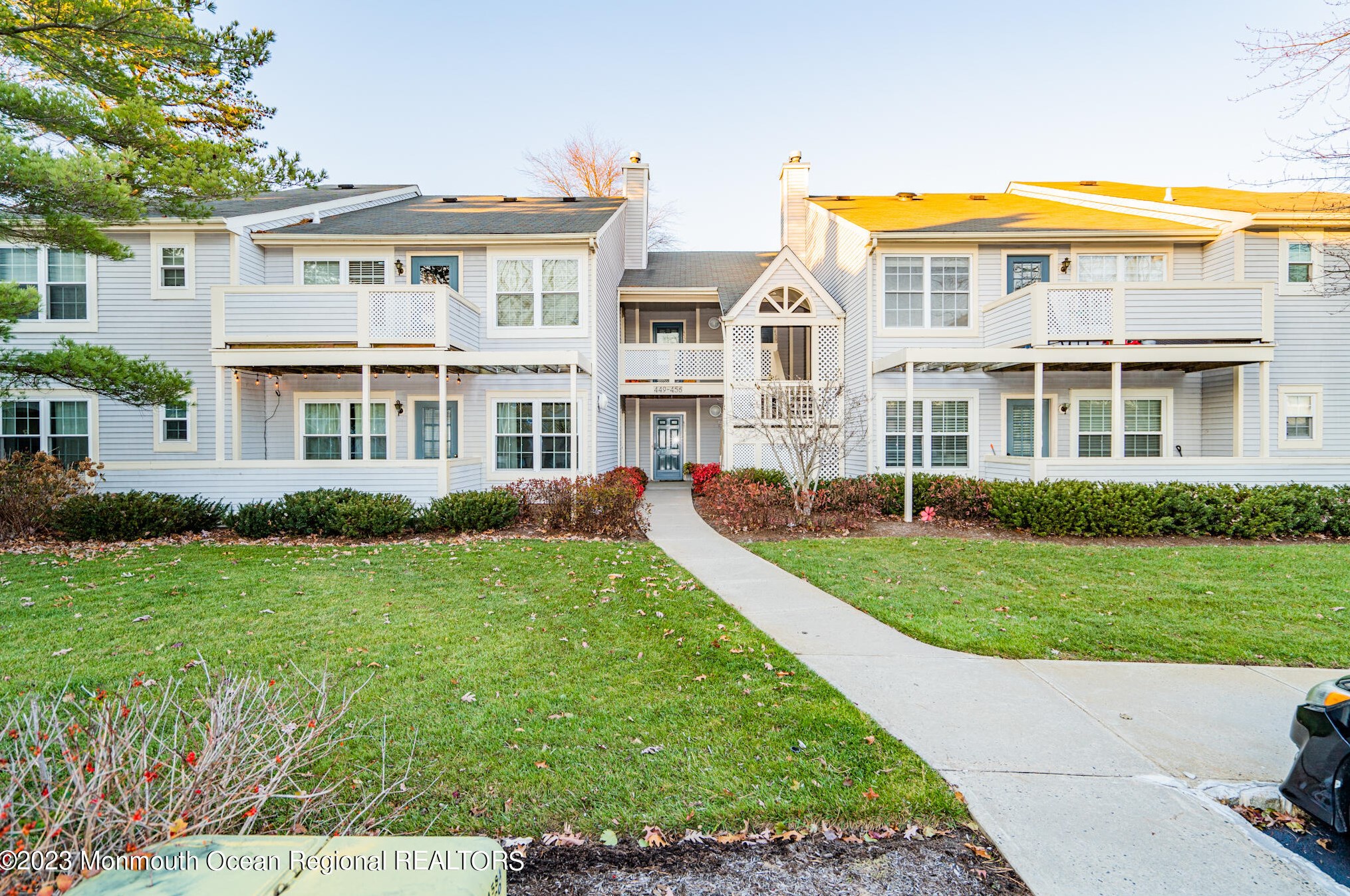 450 Magnolia Ct, Wall Township, NJ 07731-3400
