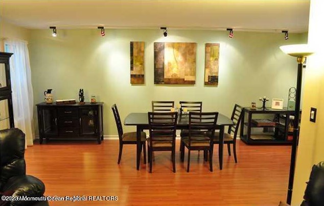 13 Pointe Cir, Wall Township NJ  07753-7933 exterior