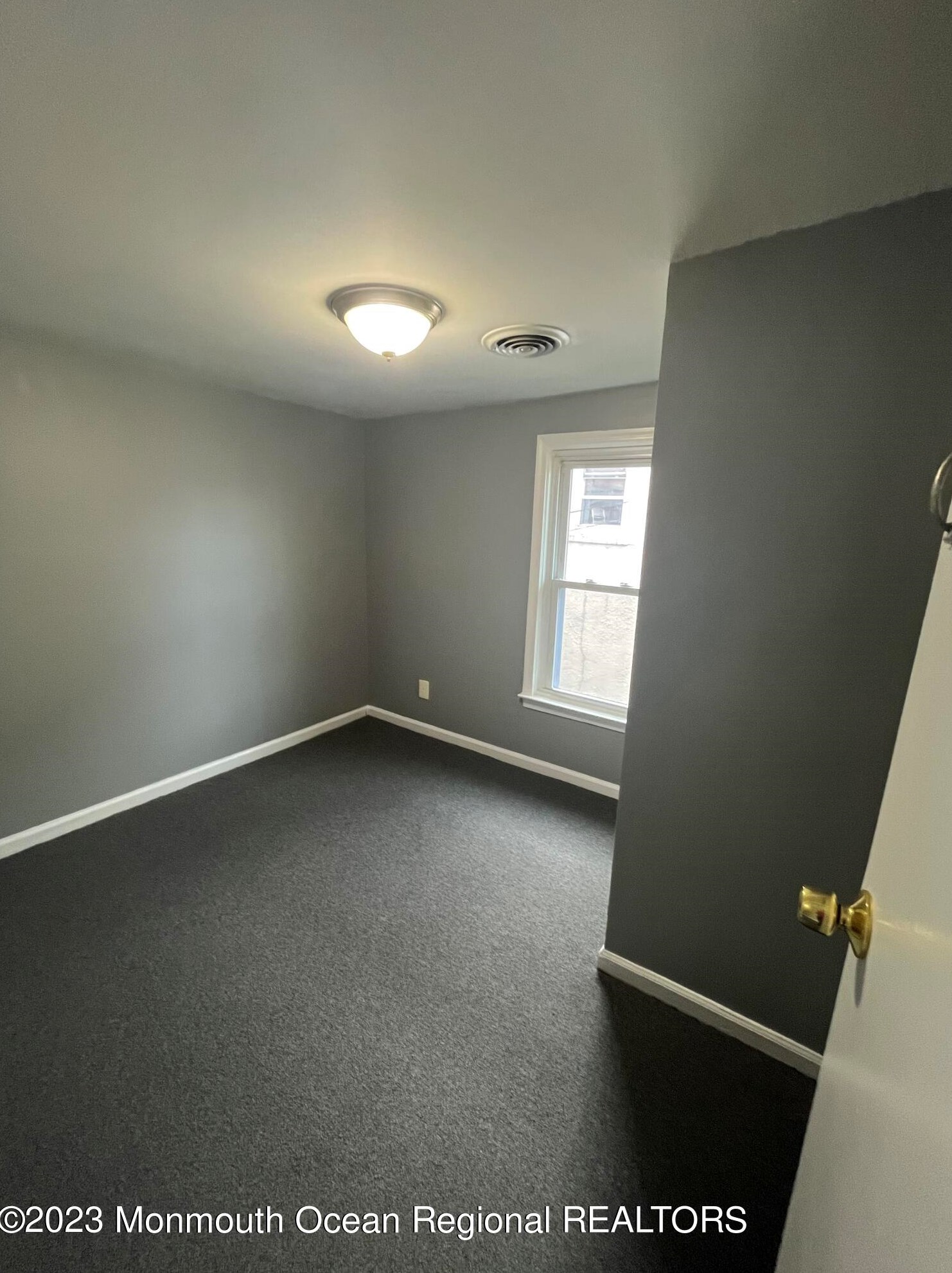 1308 Springwood Ave #2nd Fl, Tinton Falls, NJ 07712