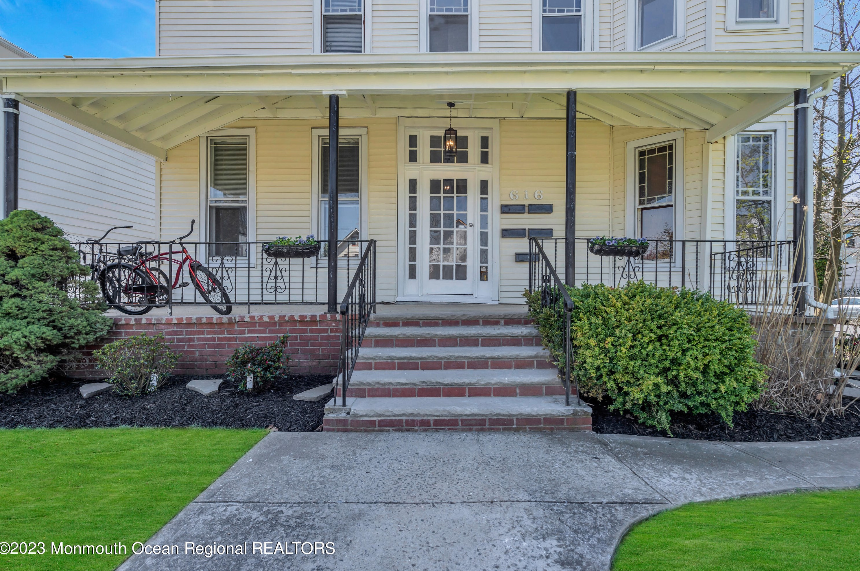 616 4th Ave #2, Tinton Falls, NJ 07712