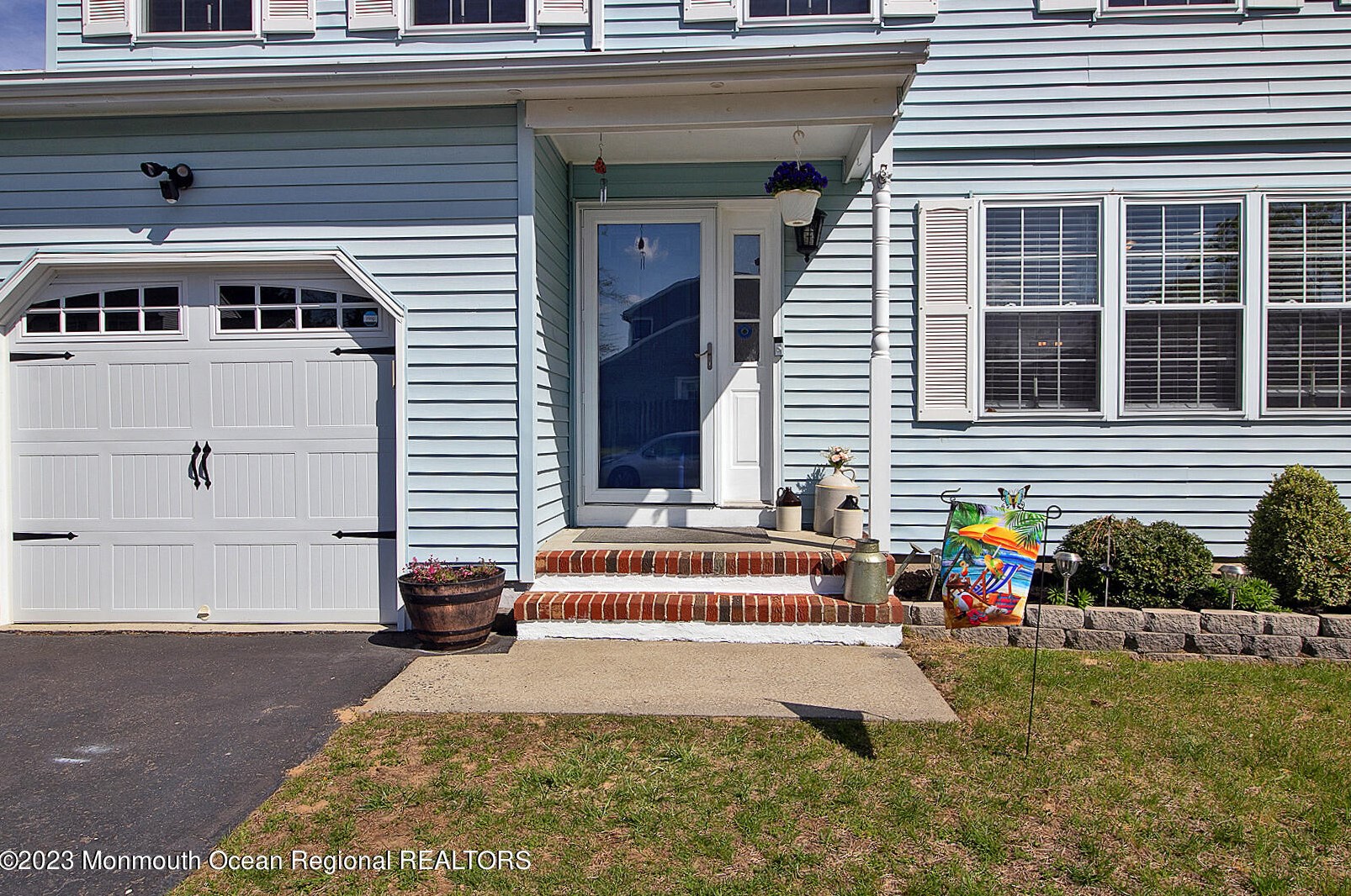 54 Davids Ln, Wall Township, NJ 07731-2864