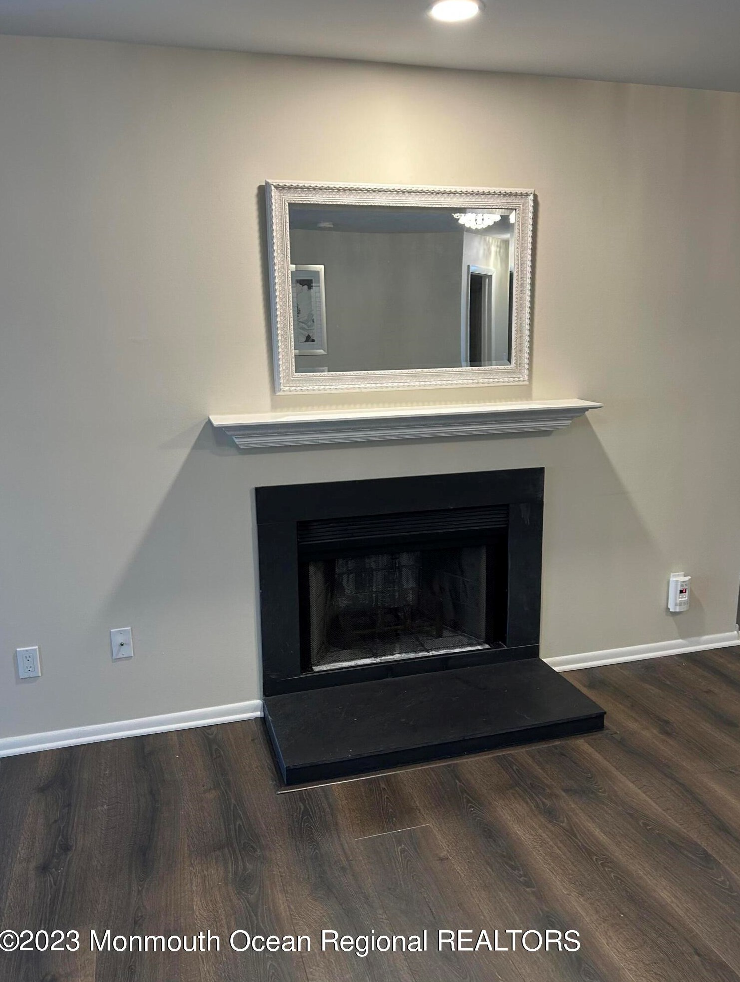 1021 Waters Edge Dr, Toms River, NJ 08753