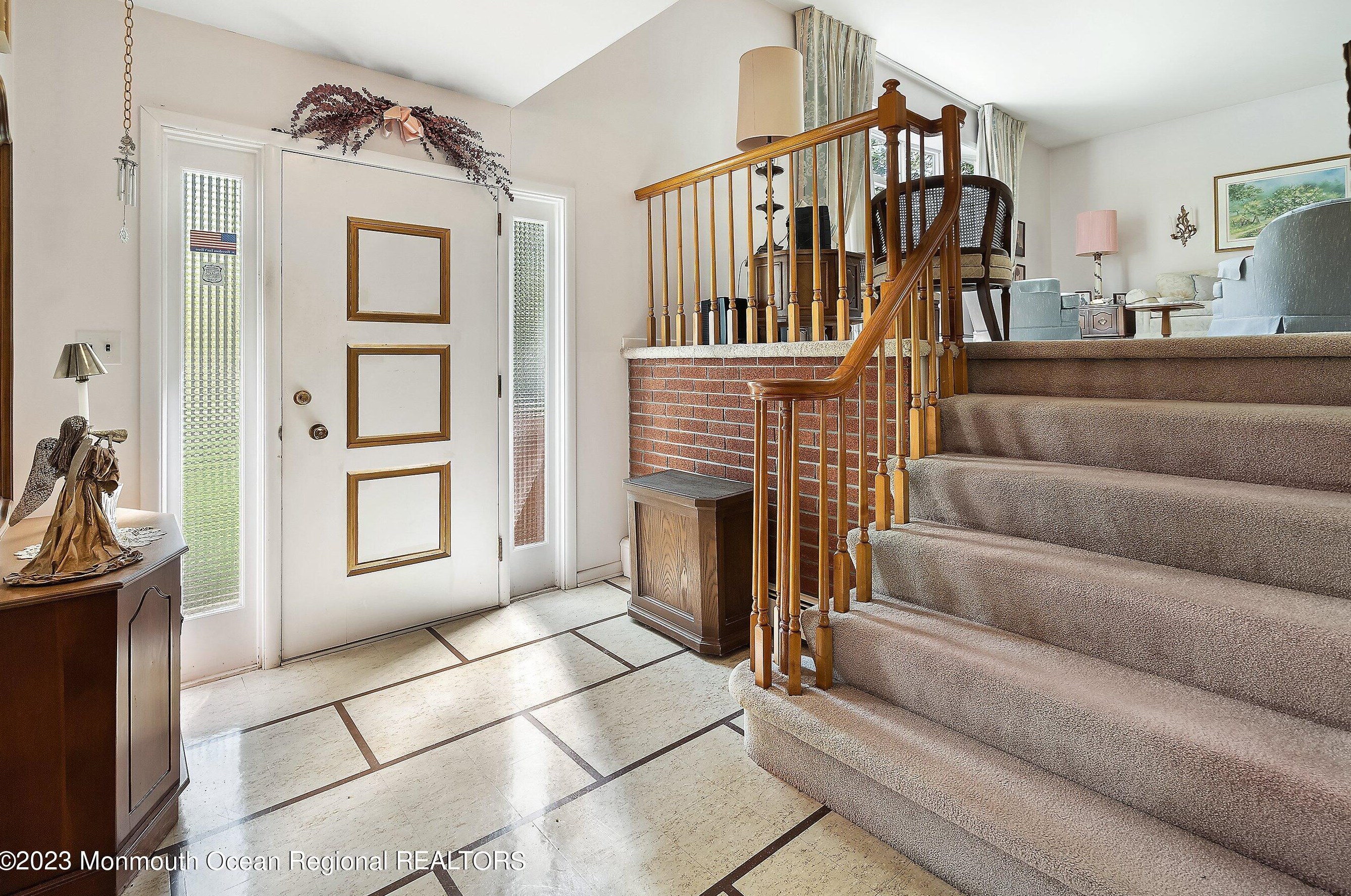 14 Jean Terrace, Tinton Falls, NJ 07701