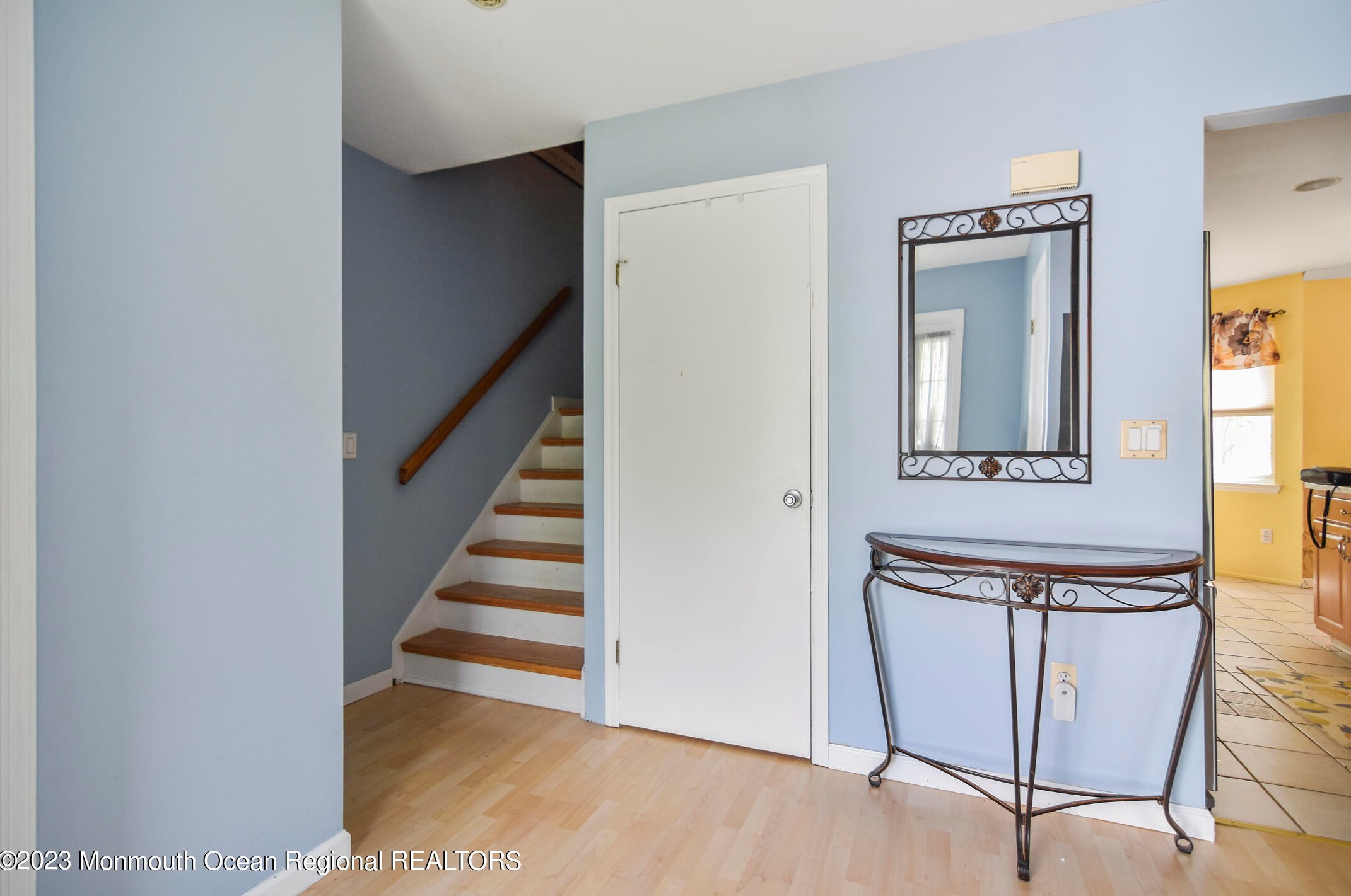 29 Stemler Dr, Cliffwood, NJ 07721
