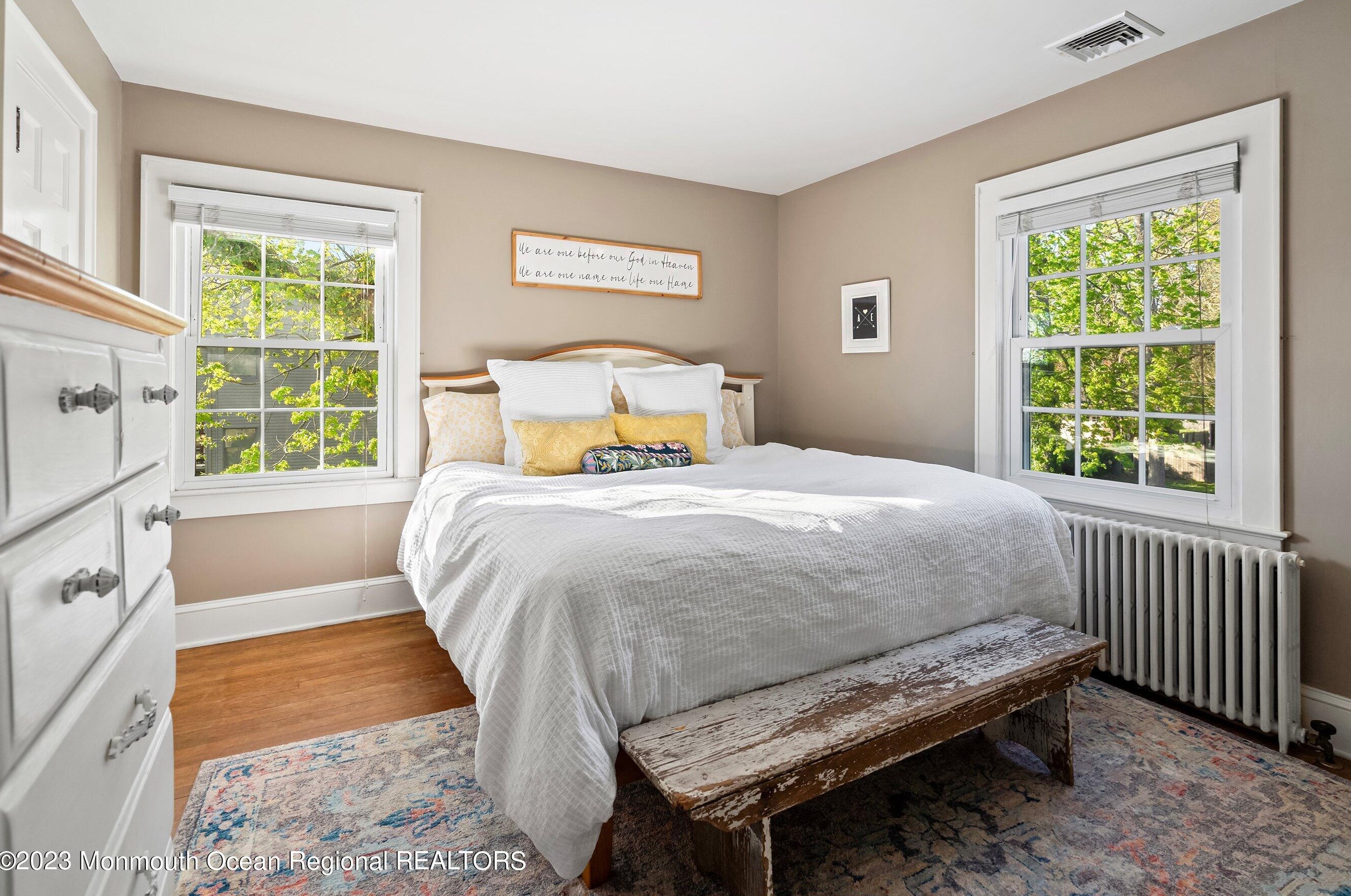 8 Spruce St, Toms River NJ  08753-7624 exterior