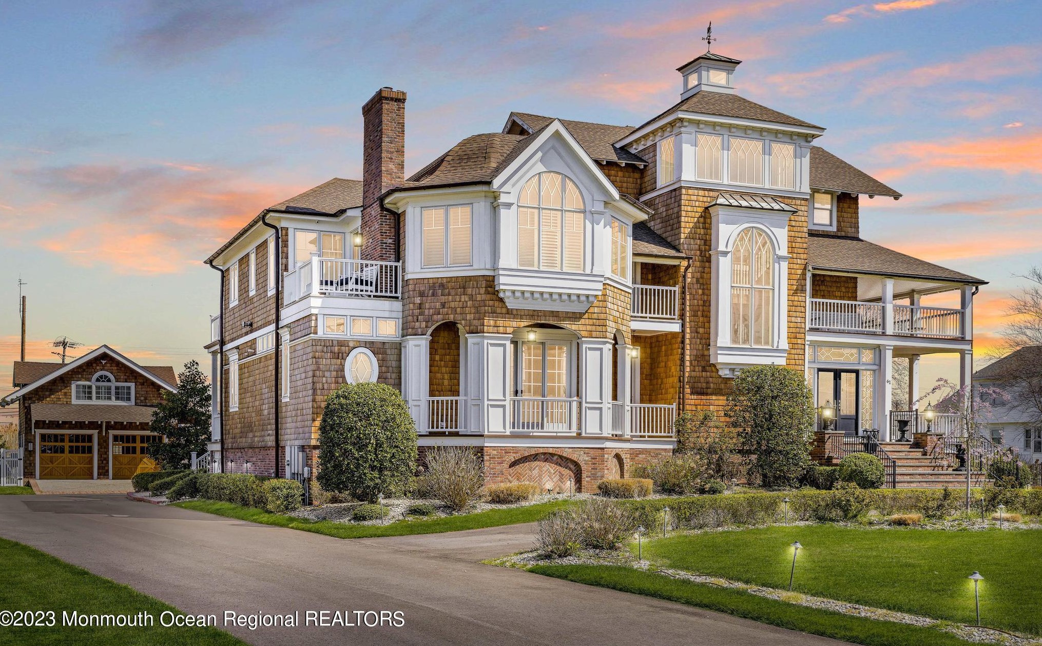 61 River Ave, Monmouth Beach, NJ 07750-1212
