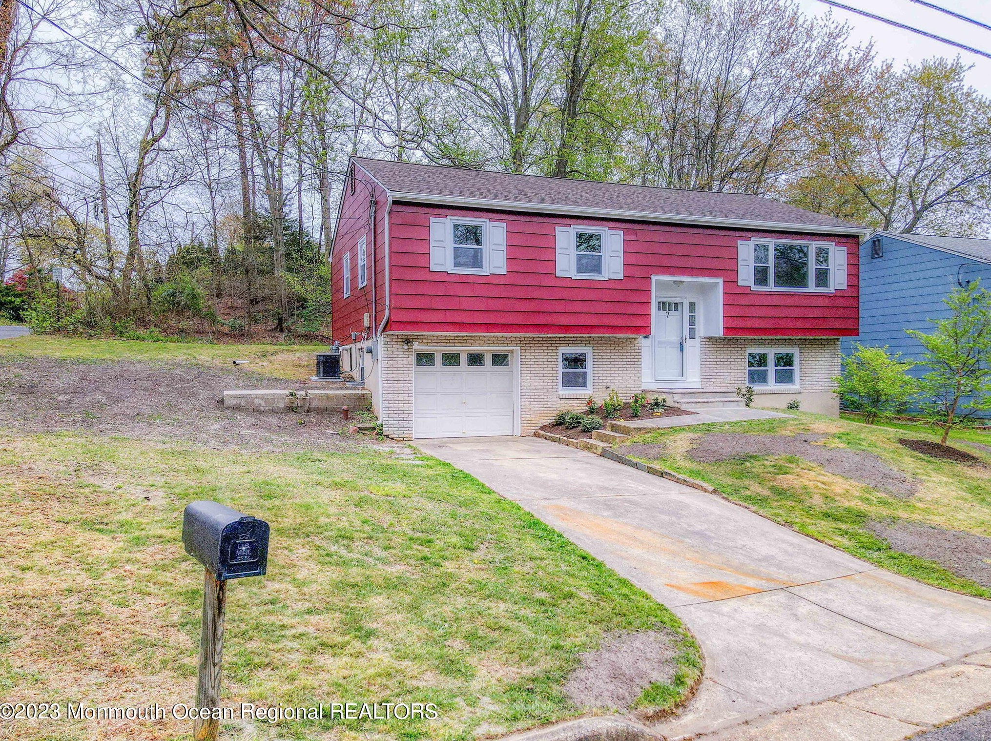 7 Cedar Pl, Wall Township, NJ 07753-5801