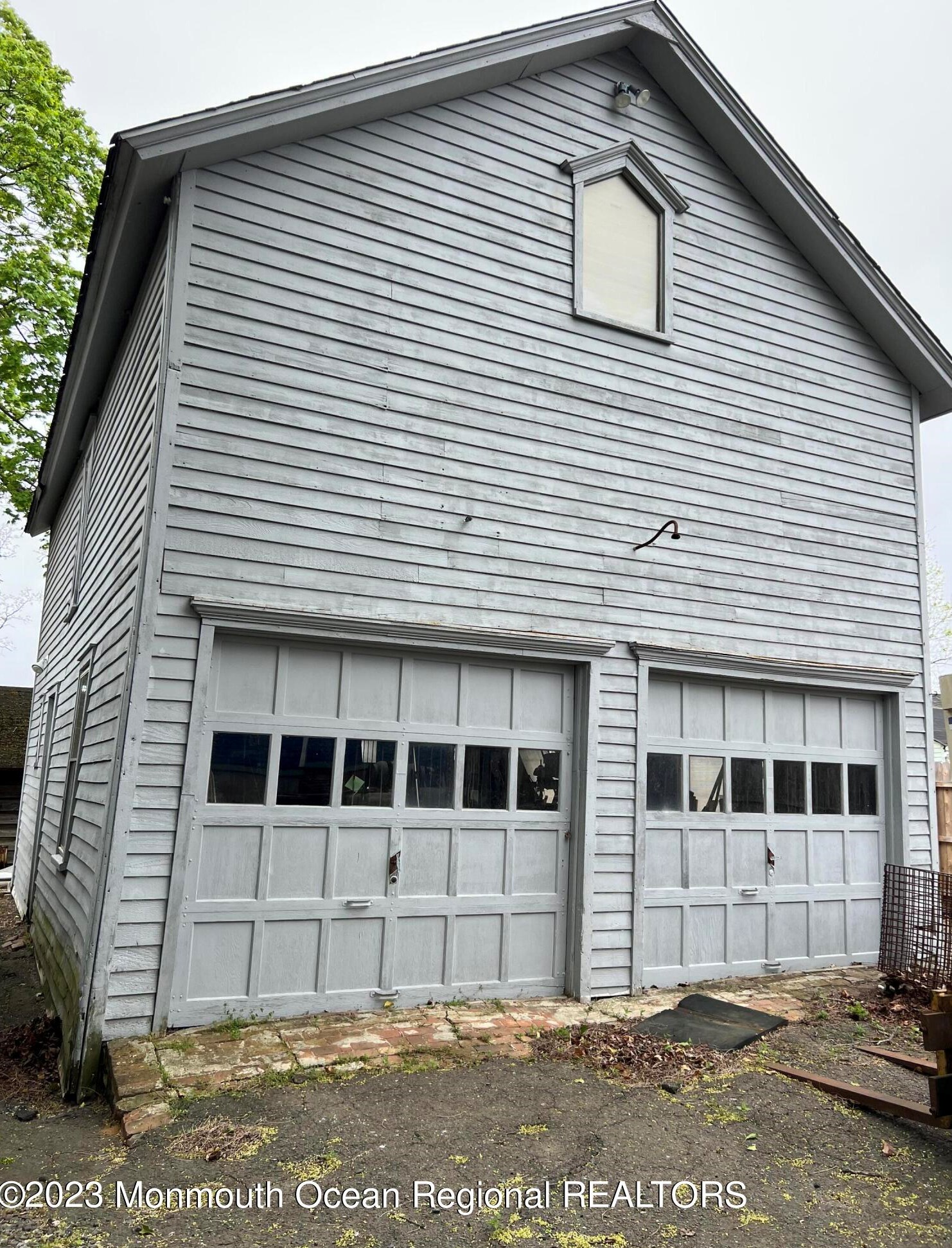 90 Shrewsbury Ave, Tinton Falls, NJ 07701