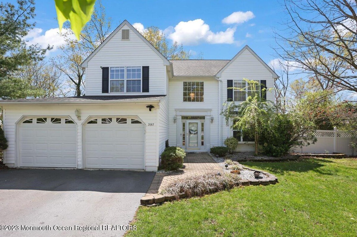 397 Grande River Blvd, Toms River, NJ 08755-1192