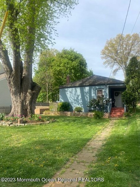 67 Orchard St, East Freehold, NJ 07728