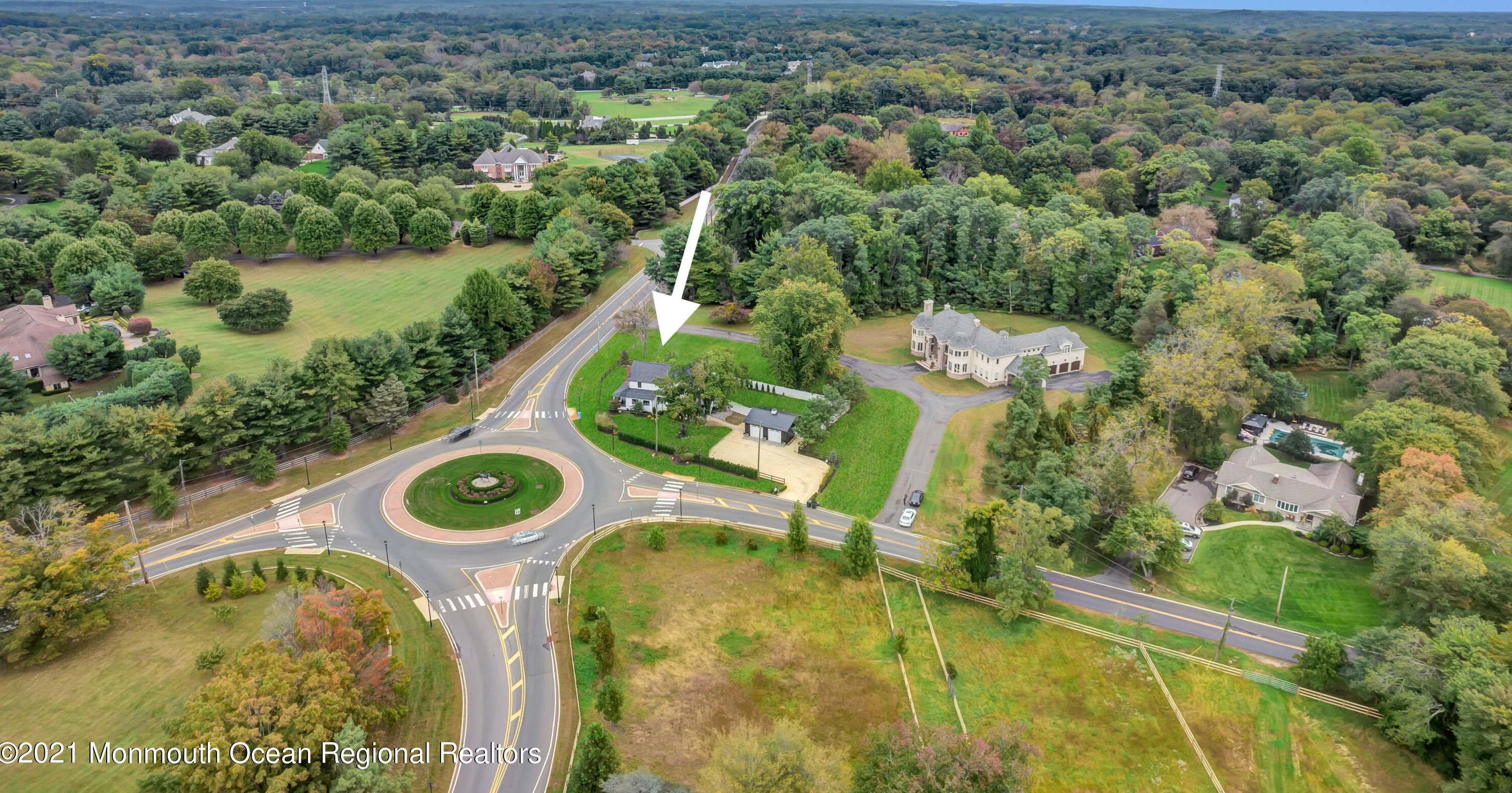 68 Crine Rd, Vanderburg NJ  07722-1409 exterior