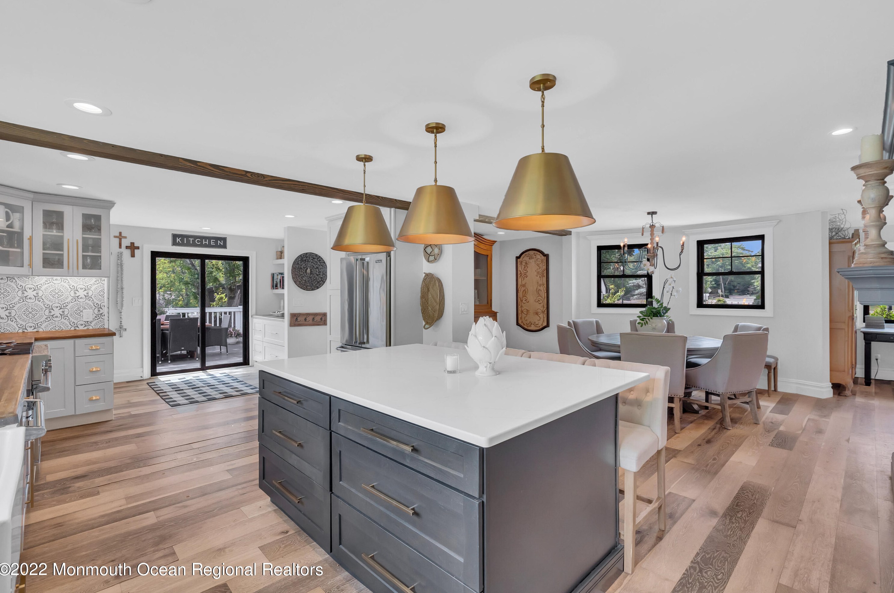 68 Crine Rd, Vanderburg NJ  07722-1409 exterior