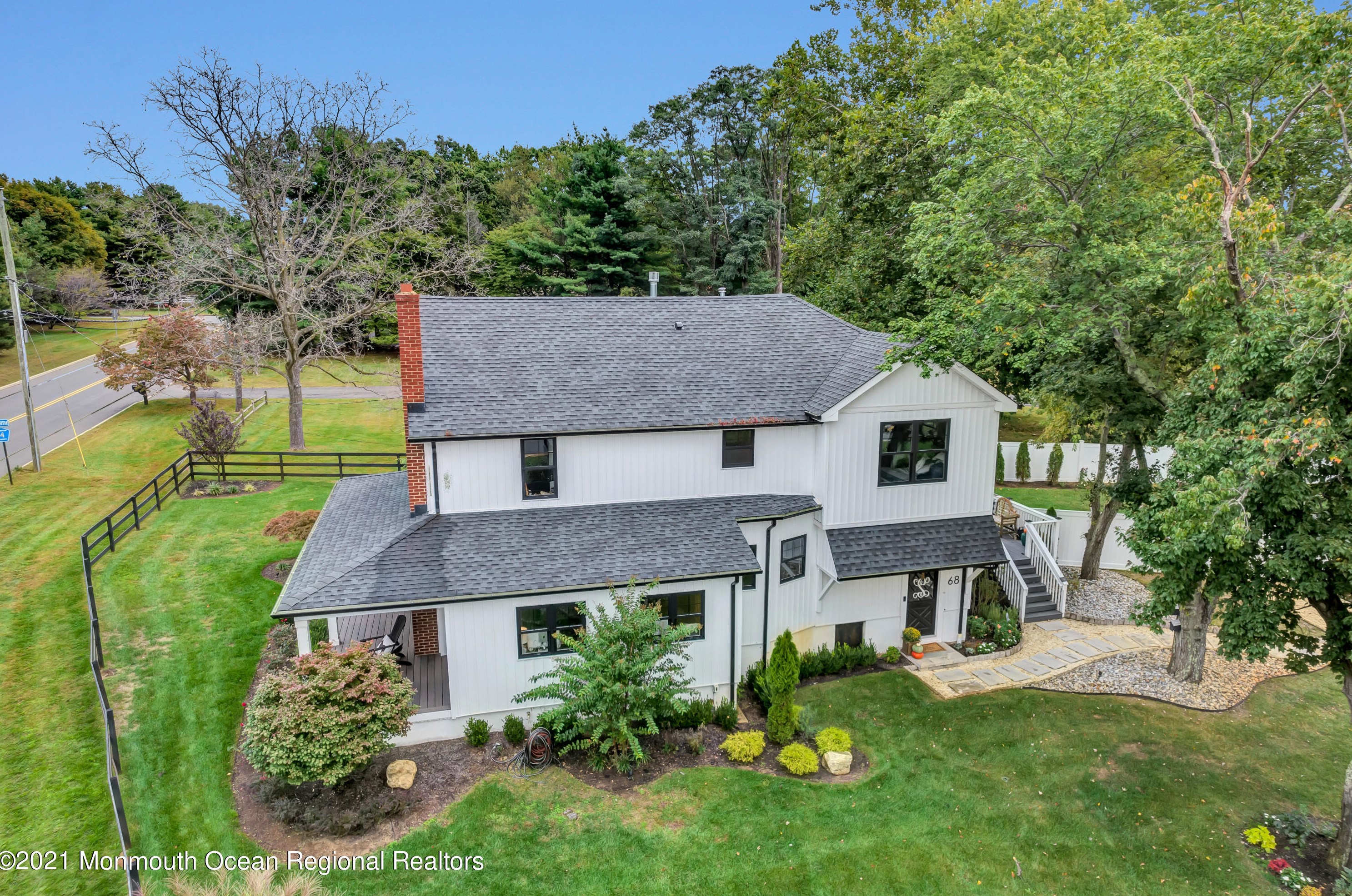 68 Crine Rd, Vanderburg NJ  07722-1409 exterior