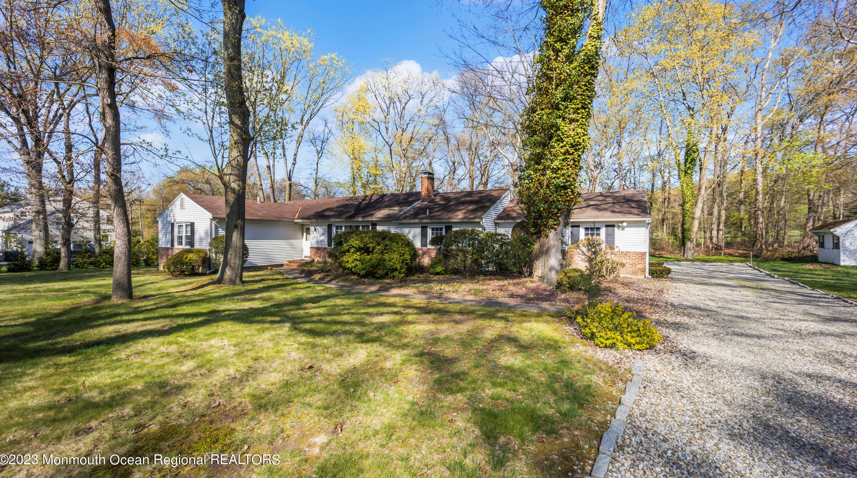 817 Tilton Pl, Middletown, NJ 07748
