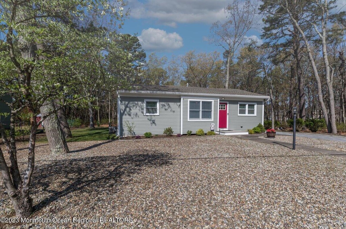 295 Morris Ave, Bricktown, NJ 08724