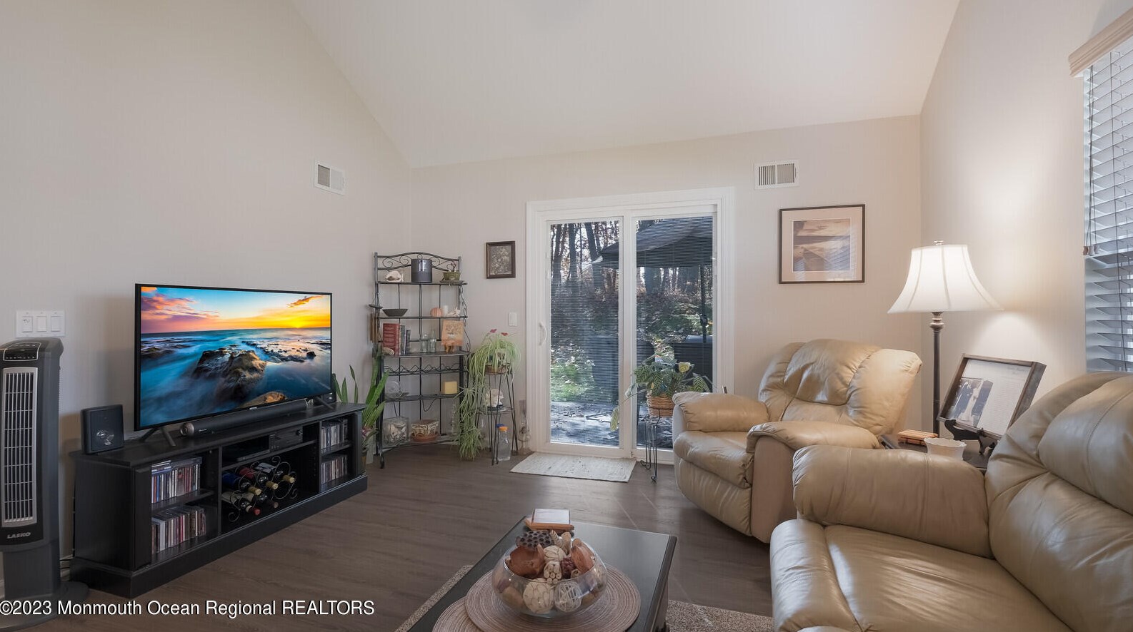 3136 Dillon Ct, Toms River NJ  08755-2317 exterior