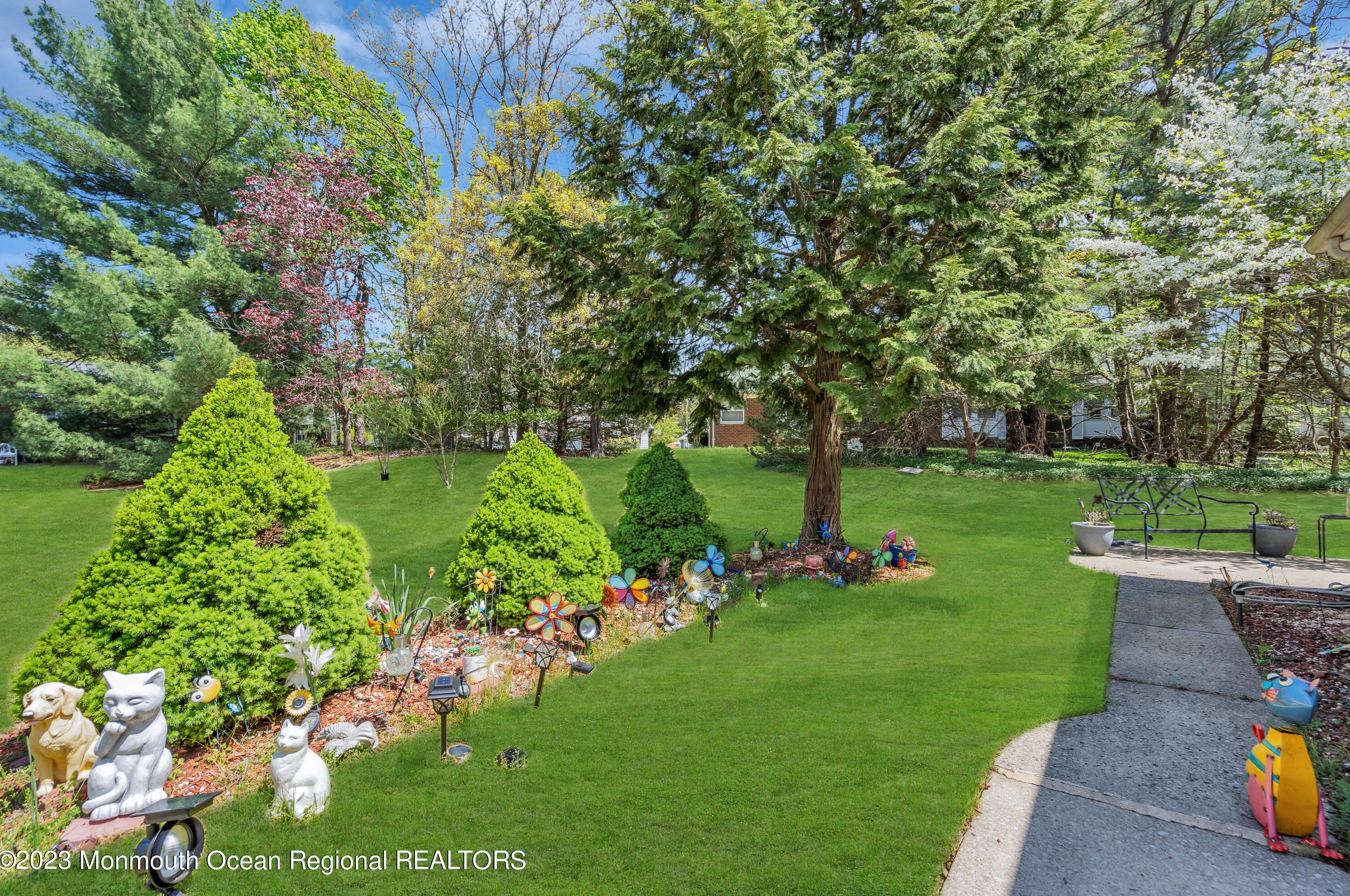 139 Hudson Pkwy #e, Lakehurst, NJ 08759