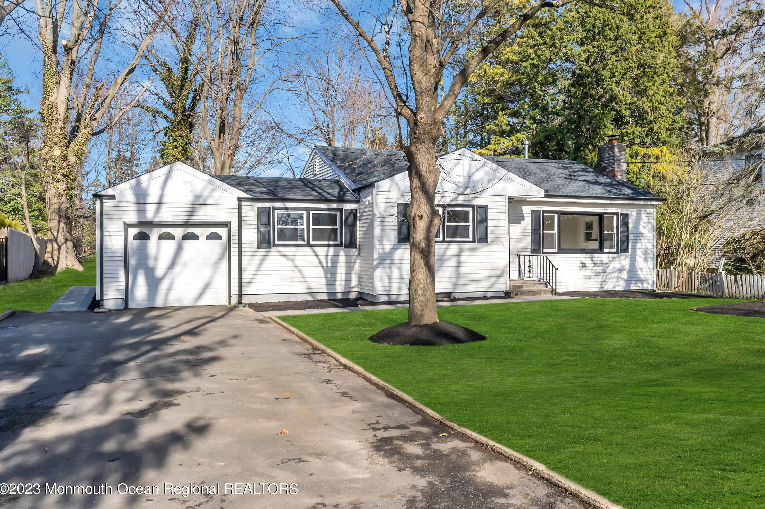 472 Branch Ave, Little Silver, NJ 07739