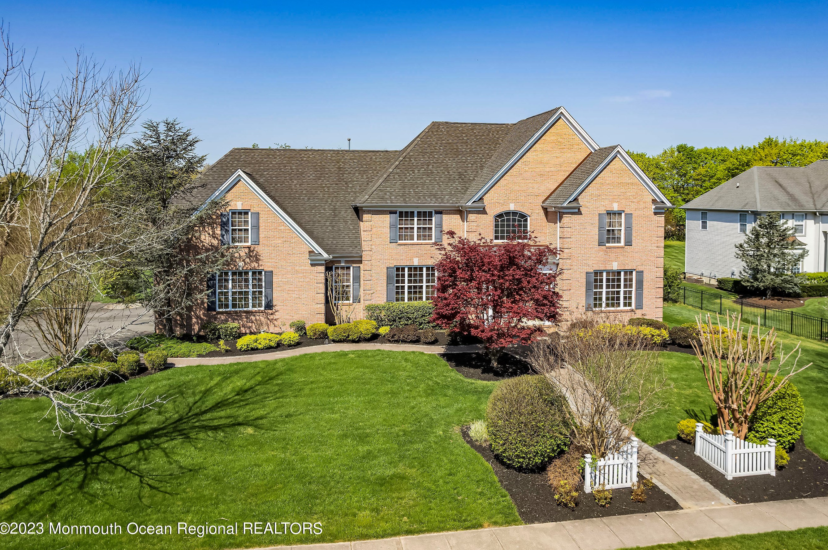 1742 Pheasant Hollow Ln, Toms River, NJ 08755-1288