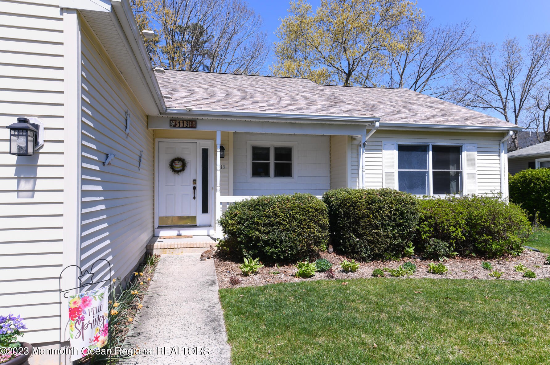 113 Captain Rd, Cedar Bonnet Island, NJ 08050