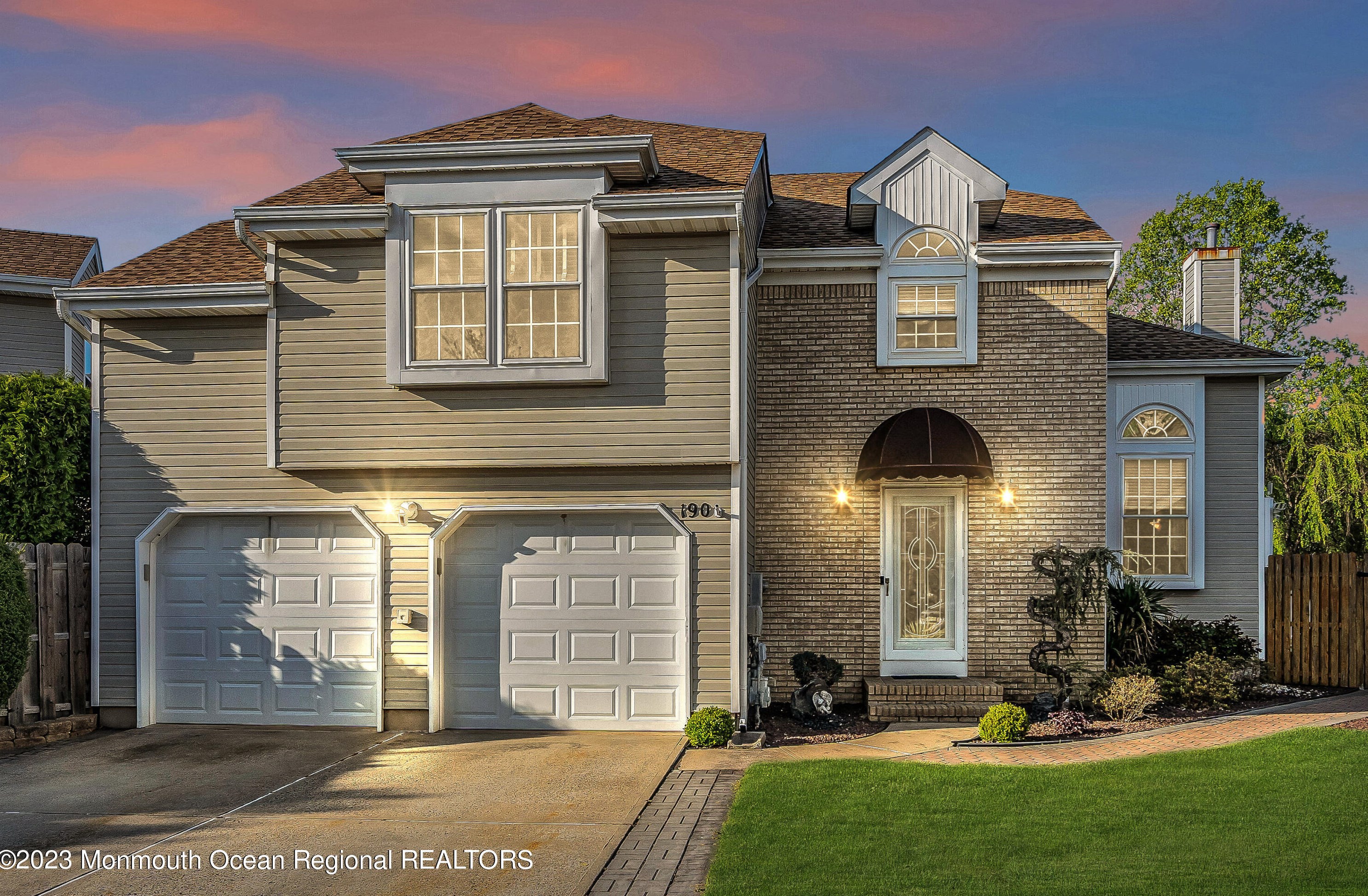 190 Kentucky Way, East Freehold, NJ 07728
