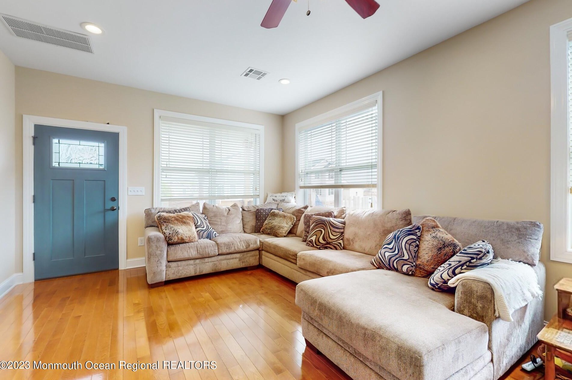 203 Raritan St, Keyport NJ 07735-2656 exterior