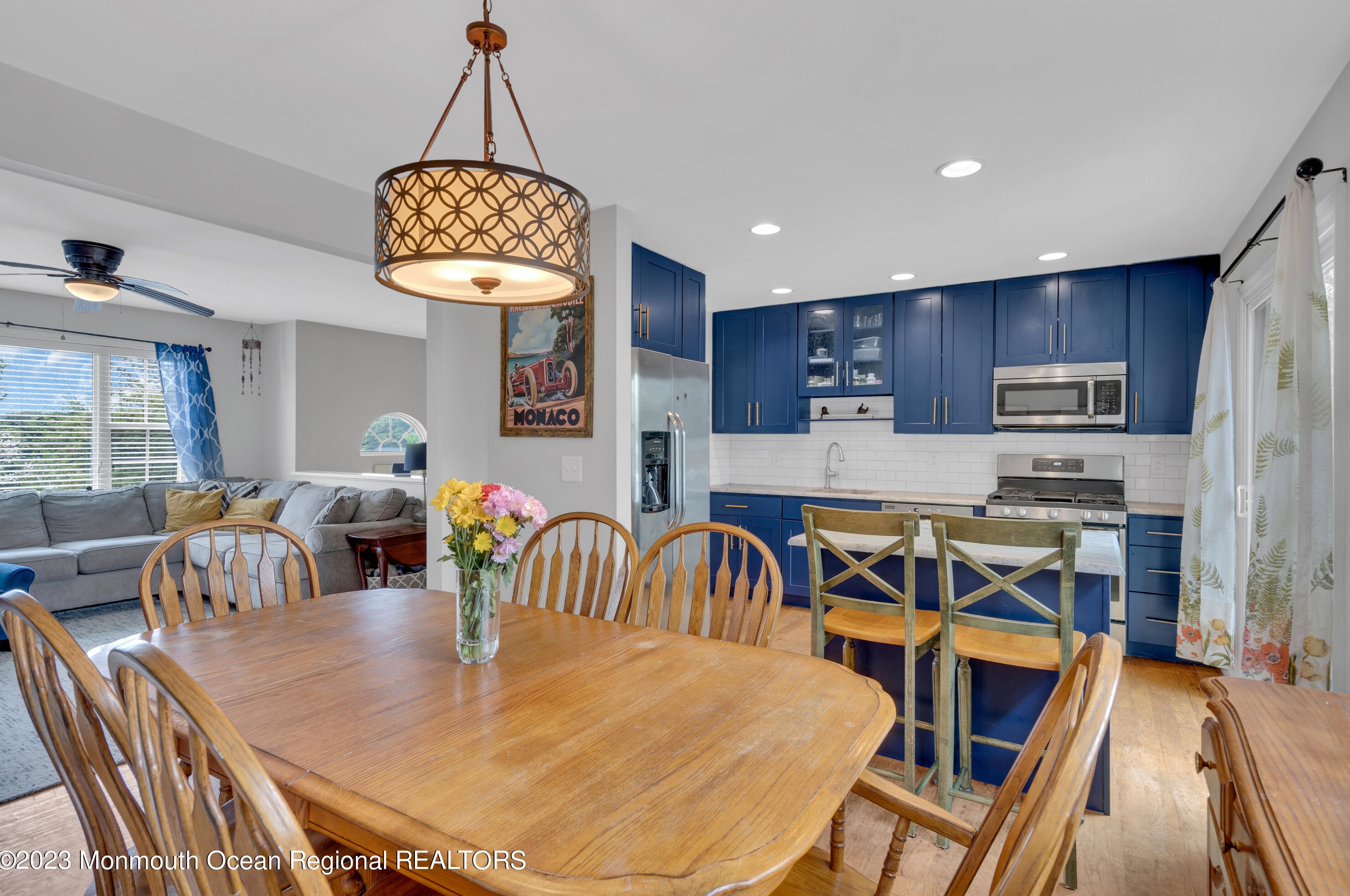 20 East Dr, Toms River NJ  08753-6841 exterior