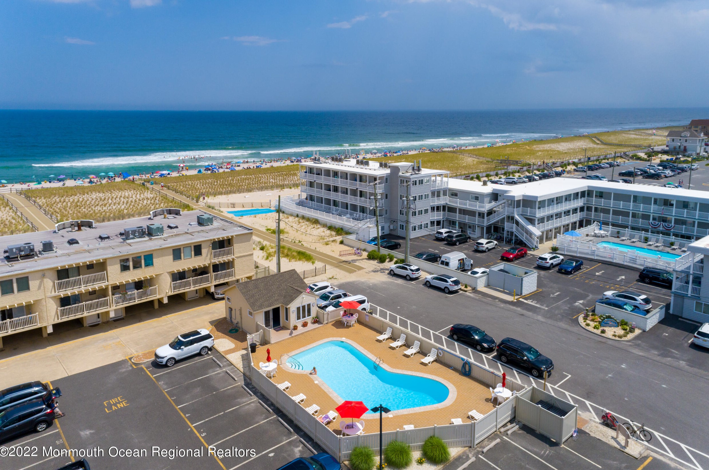 2 2nd Ave #15, Pelican Island, NJ 08751