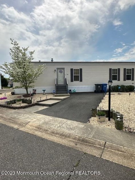 706 Aviary Way, Toms River, NJ 08755-1133