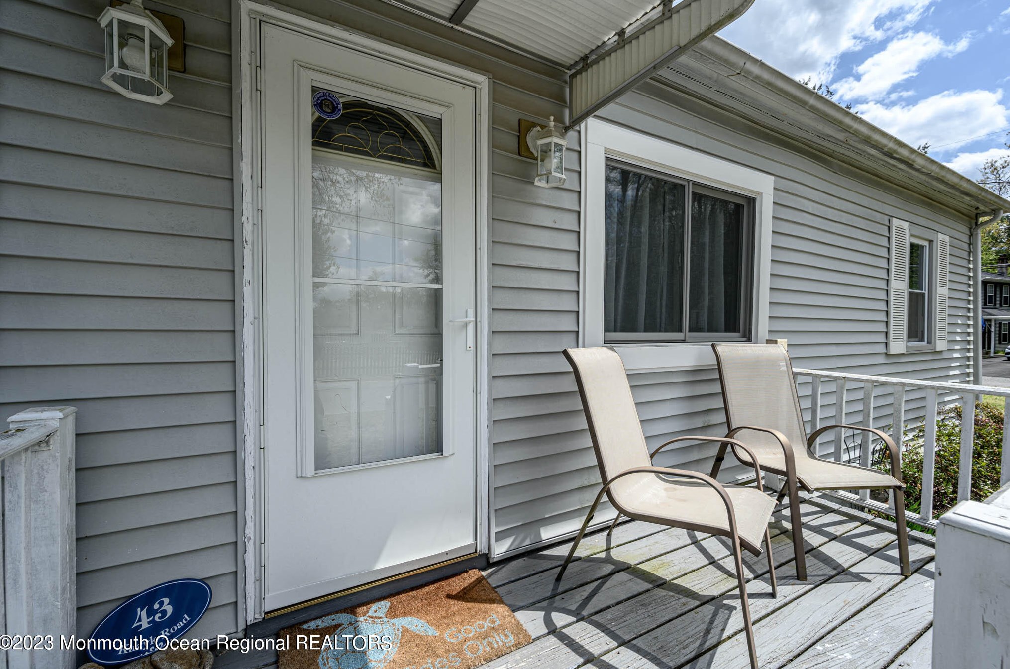 43 Kuzyk Rd, Upper Freehold Township, NJ 08514